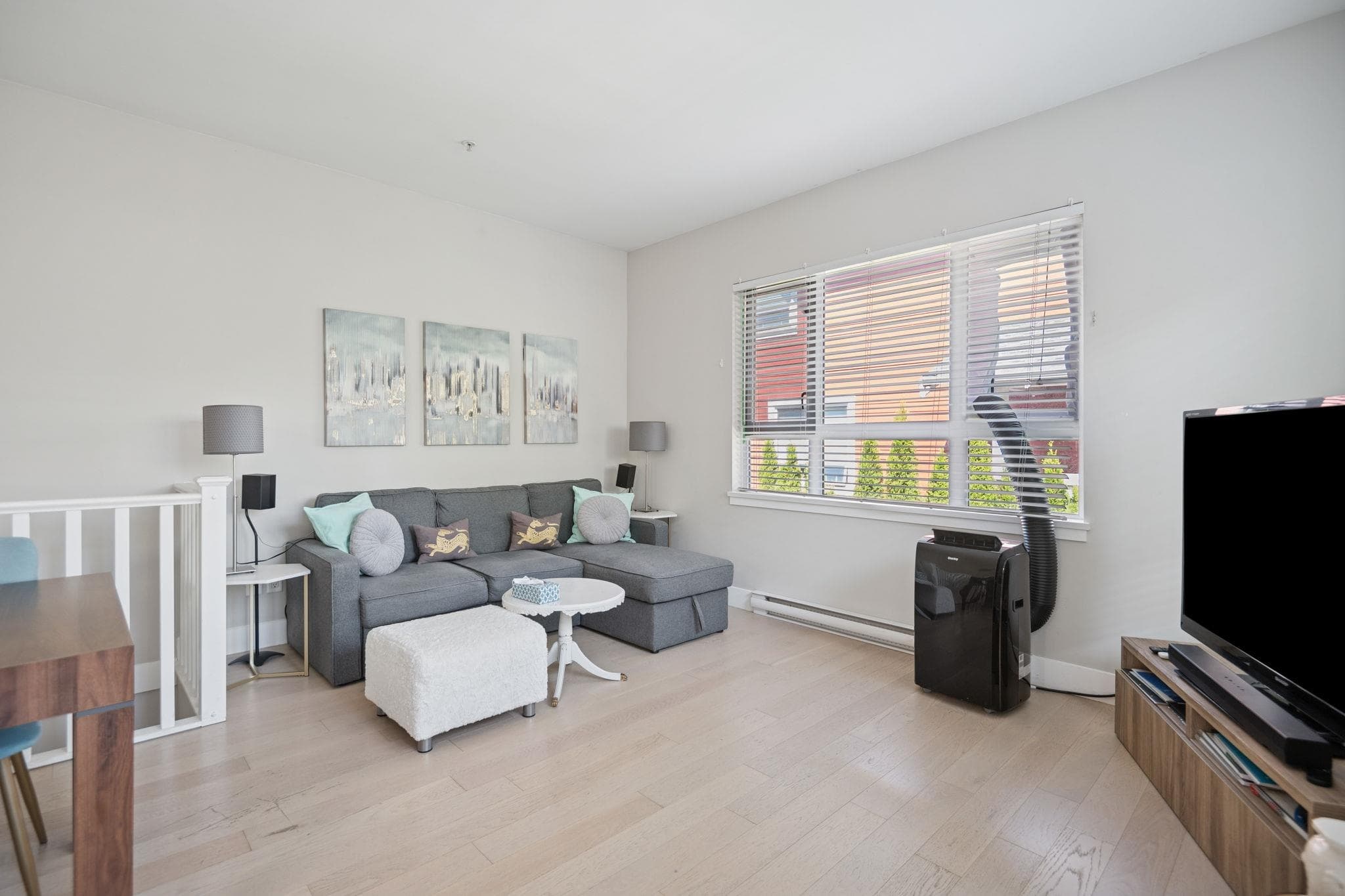 202 - 260 Ewen Avenue, New Westminster, V3B 5B3 — photo 2