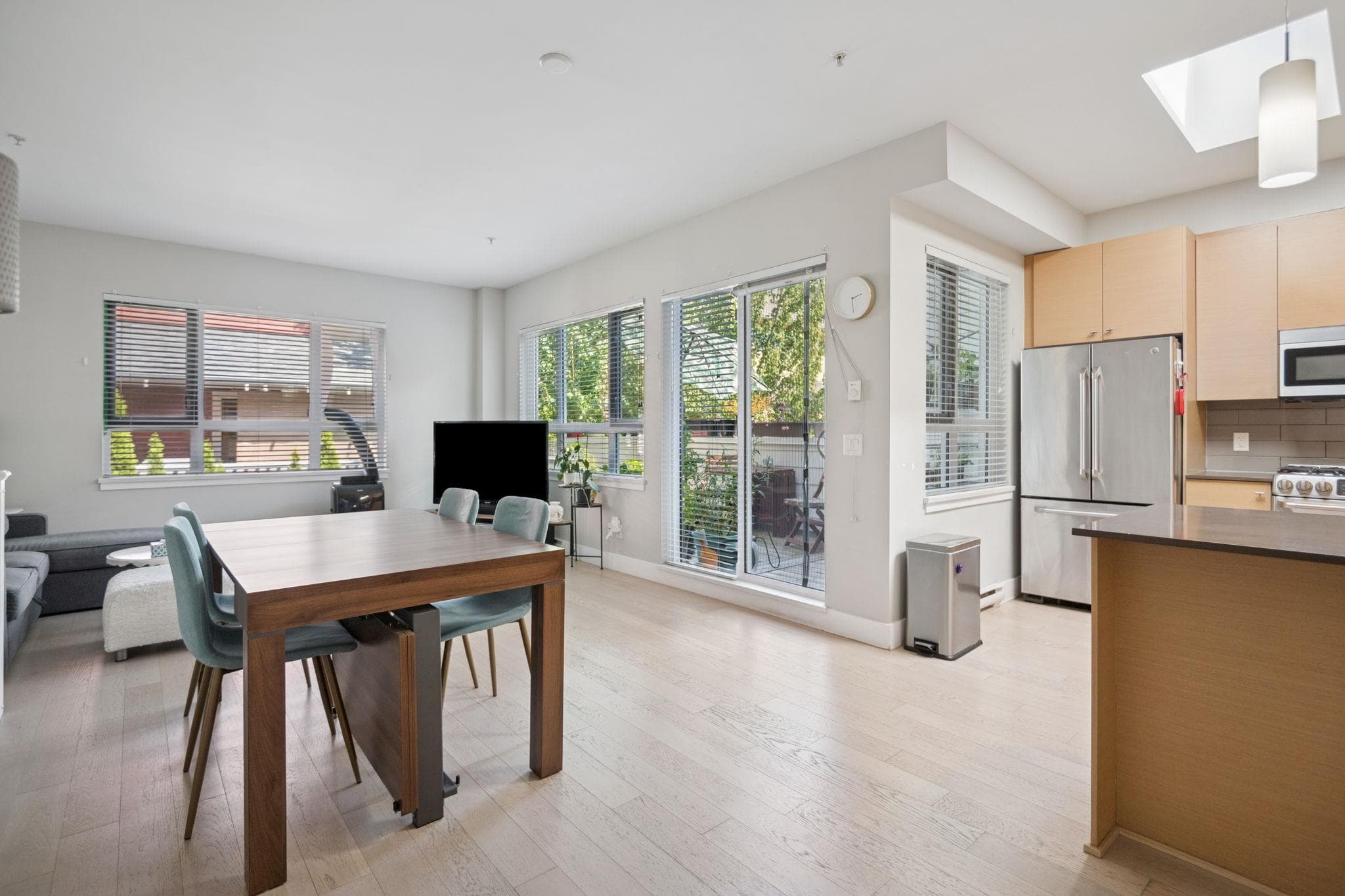 202 - 260 Ewen Avenue, New Westminster, V3B 5B3 — photo 5