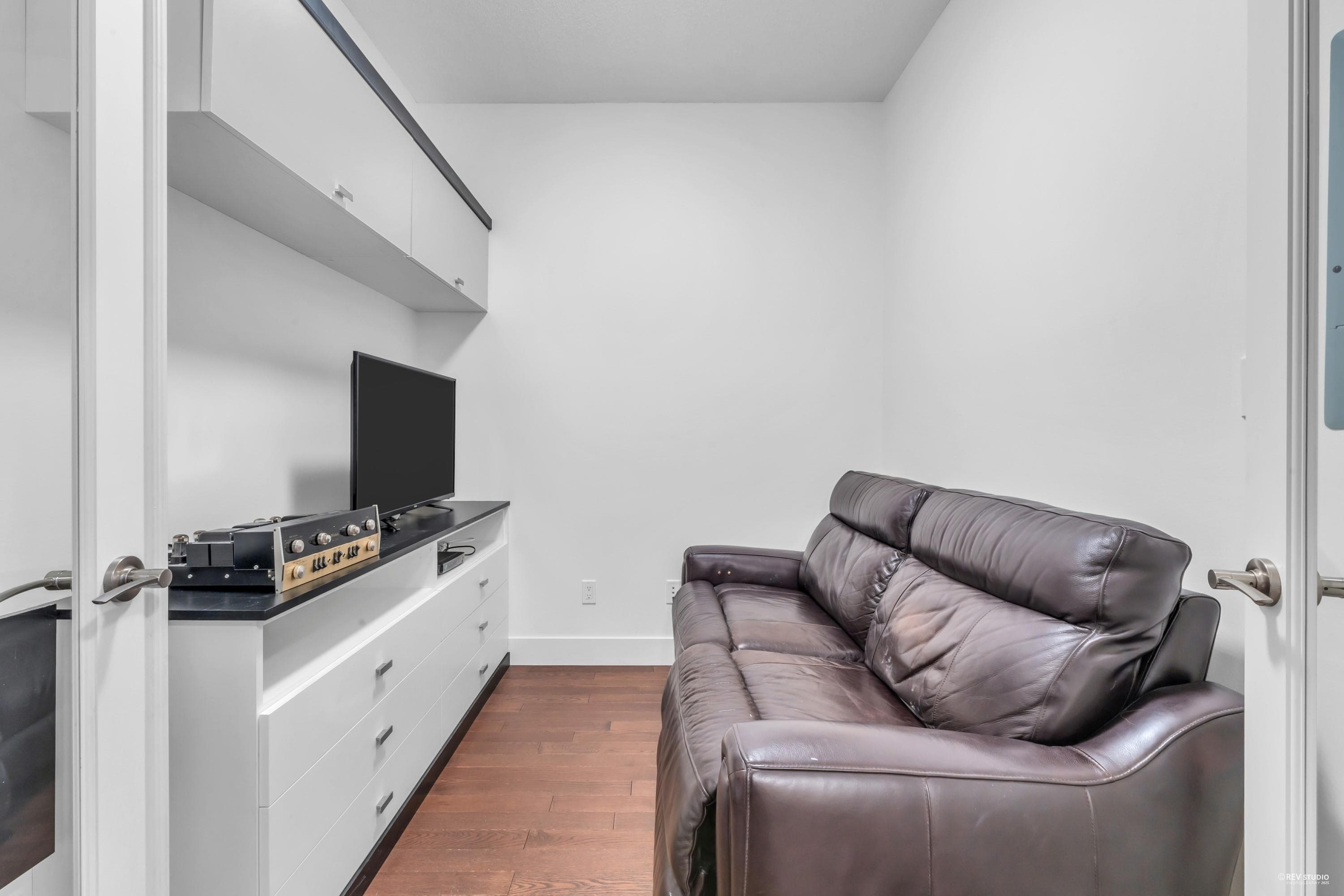 707 - 1415 Parkway Boulevard, Coquitlam, V3E 0C7 — photo 5
