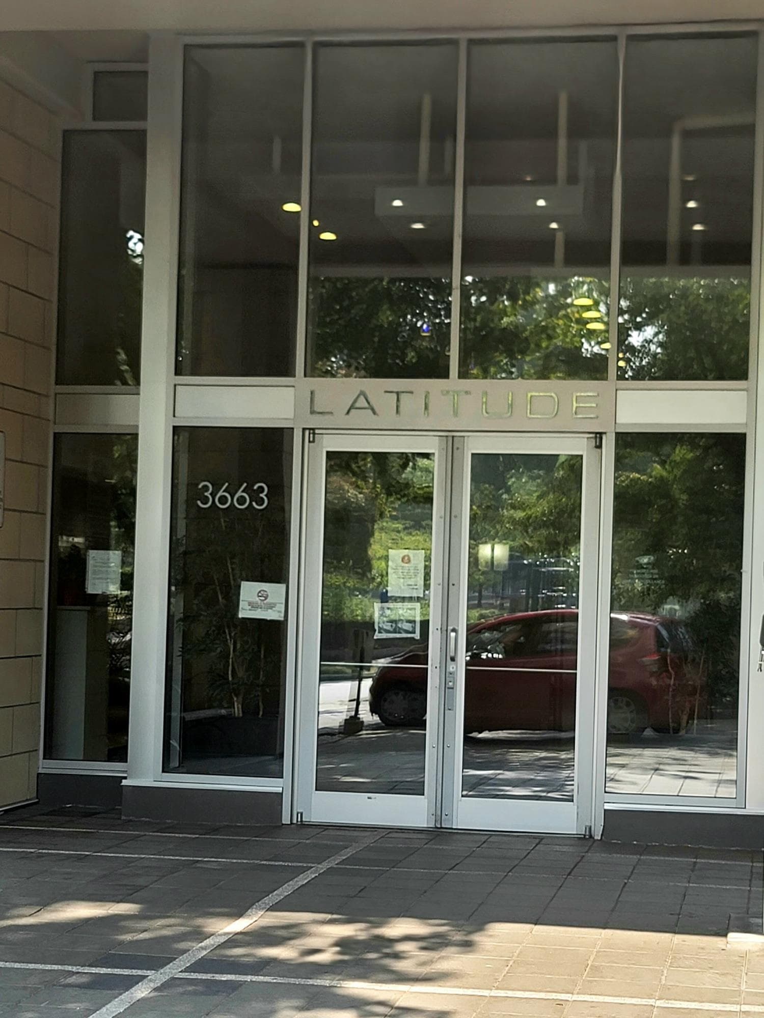 302 - 3663 Crowley Drive, Vancouver, V5R 6H4 — photo 4