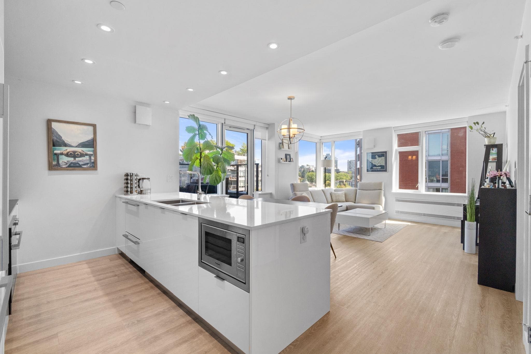 805 - 209 East 7th Avenue, Vancouver