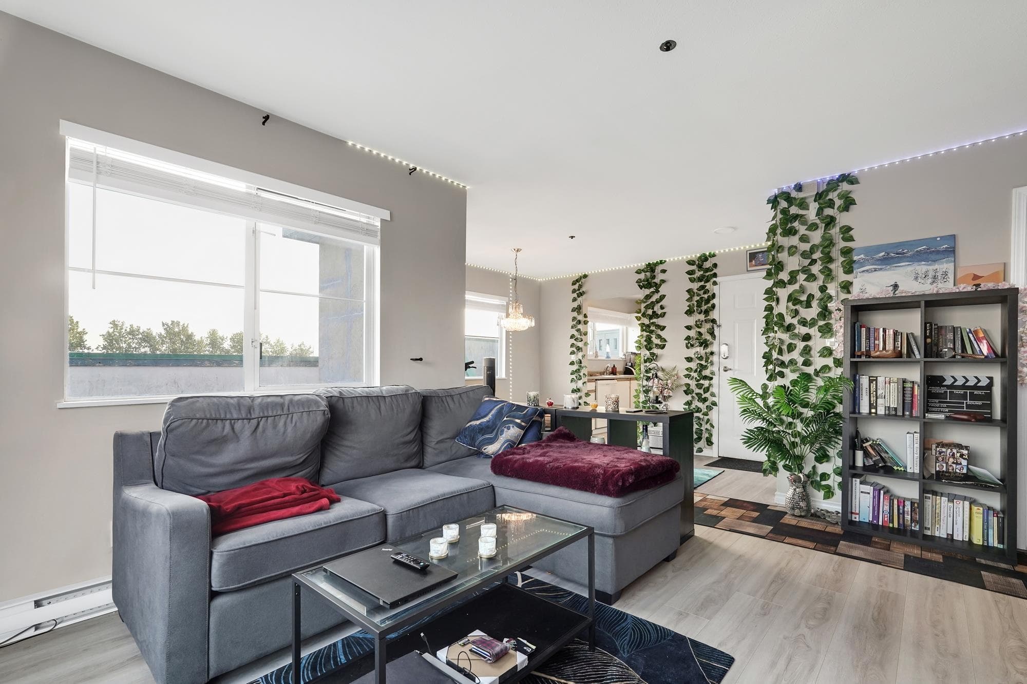 201 - 918 Roderick Avenue, Coquitlam, V3K 1R1 — photo 5