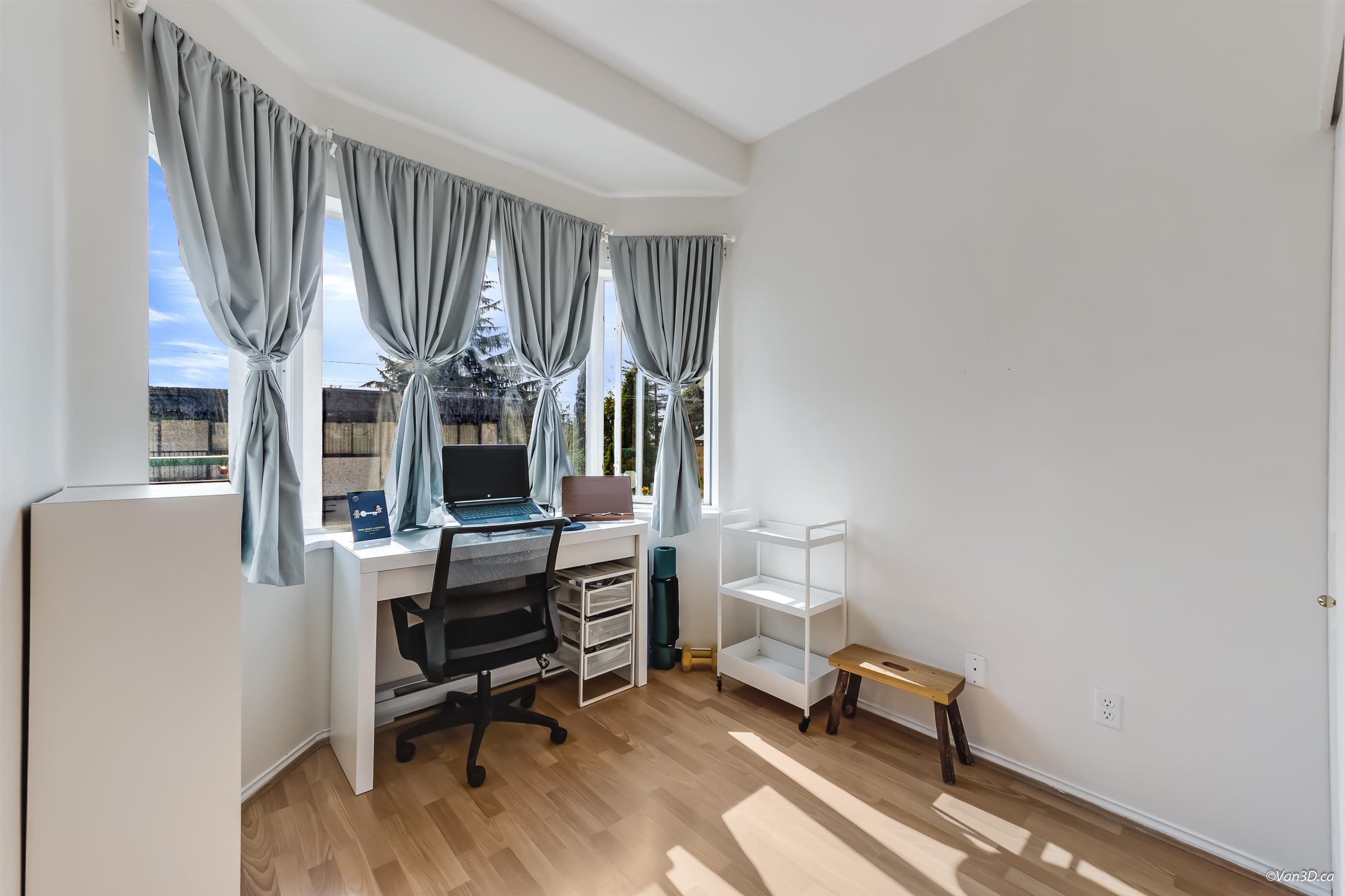 104 - 177 W 5th Street, North Vancouver, V7M 2L7 — photo 2