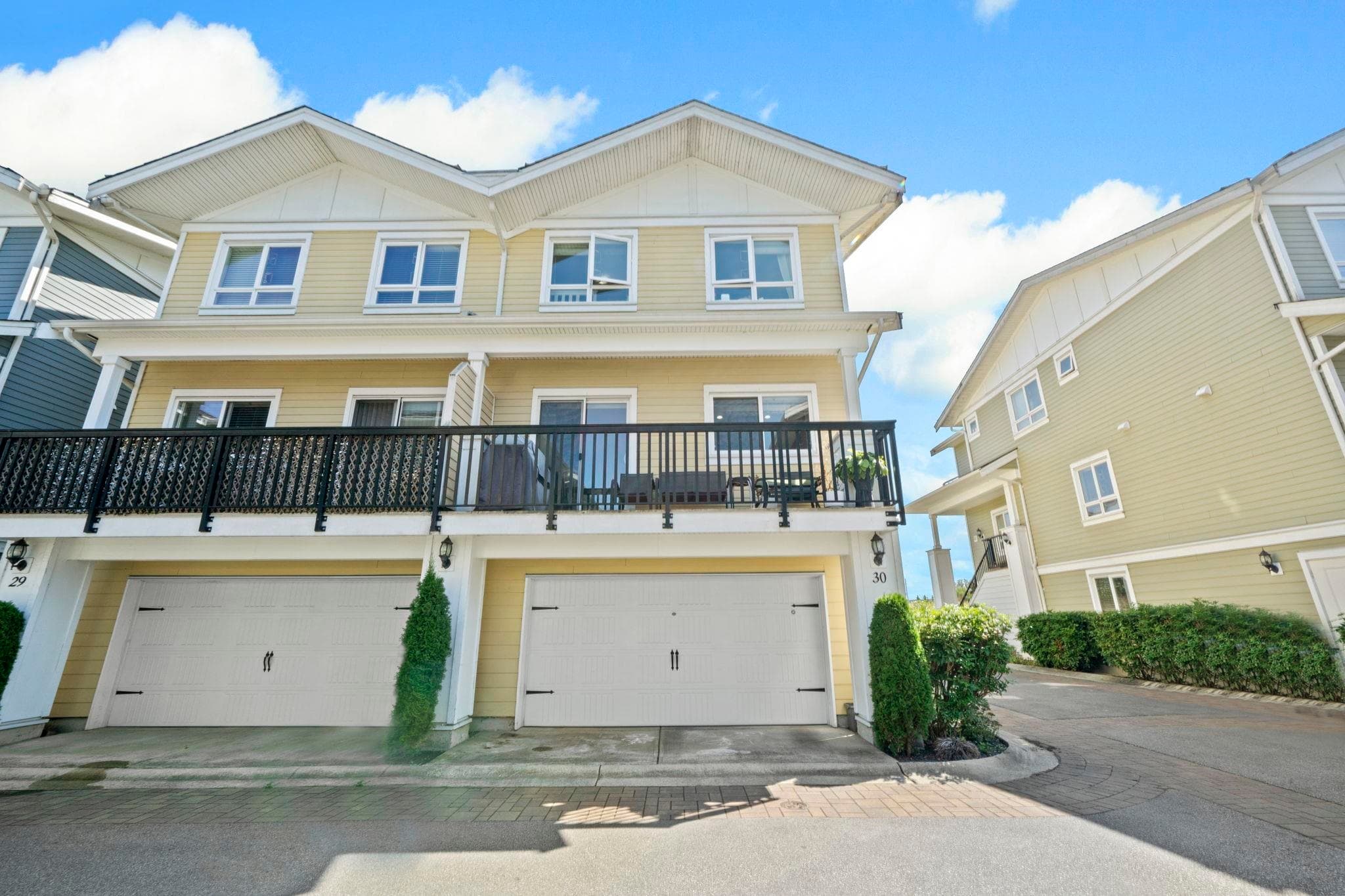 30 - 1130 Ewen Avenue, New Westminster