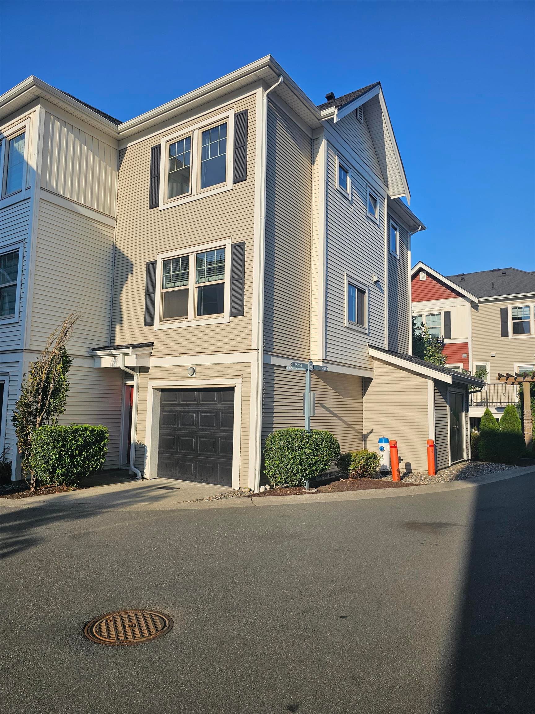 122 - 32633 Simon Avenue, Abbotsford, V2T 0G9 — photo 2