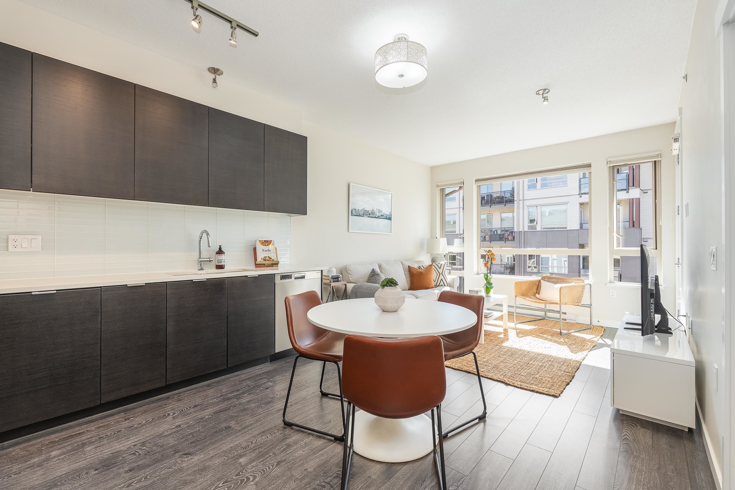 517 - 2665 Mountain Highway, North Vancouver, V7J 0A8 — photo 5