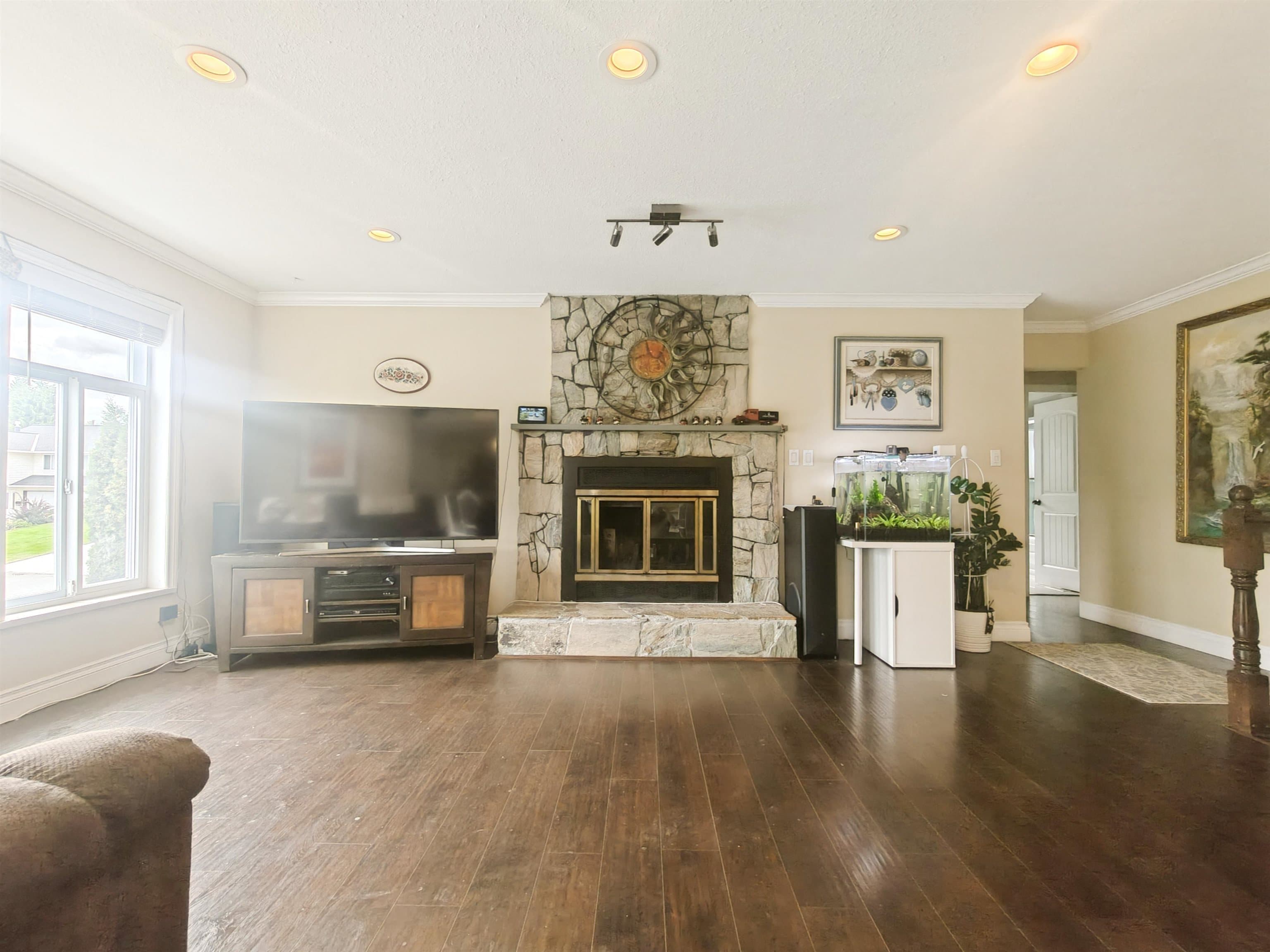15665 99b Avenue, Surrey, V4N 2W1 — photo 5