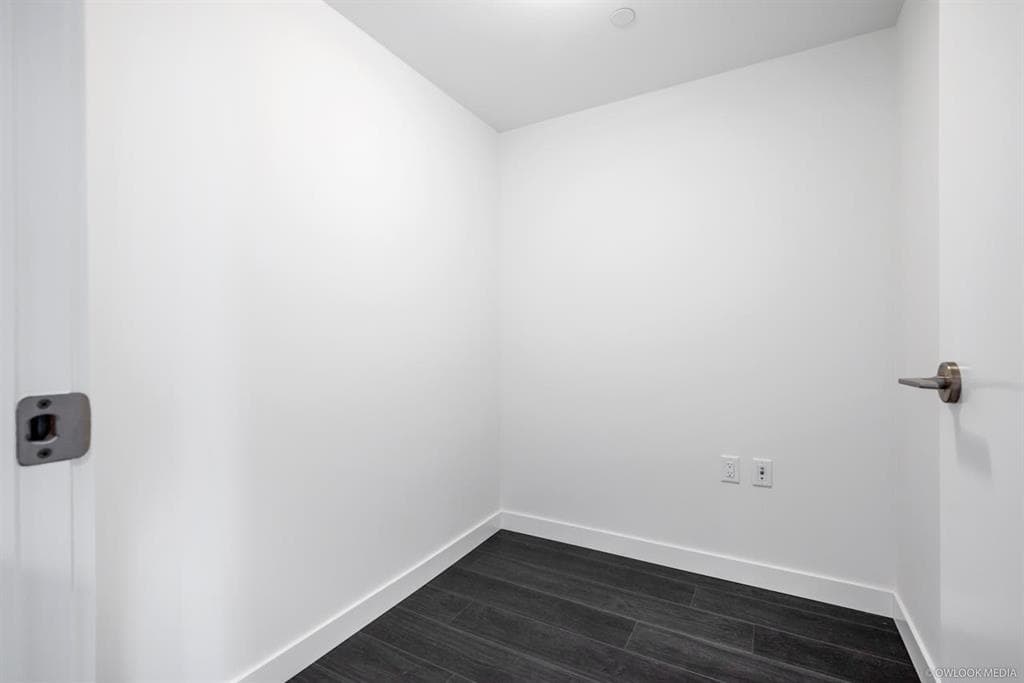 2103 - 2085 Skyline Court, Burnaby, V5C 0M6 — photo 2