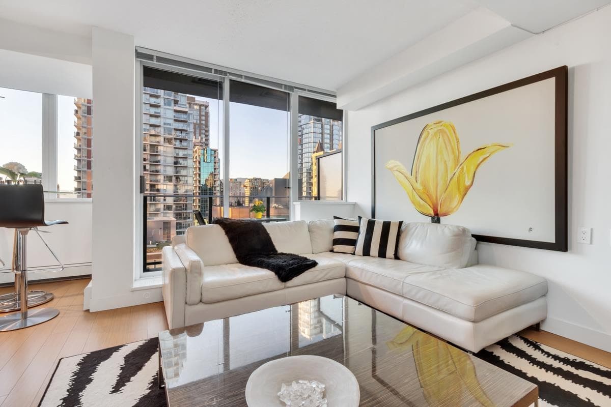 1513 - 1325 Rolston Street, Vancouver