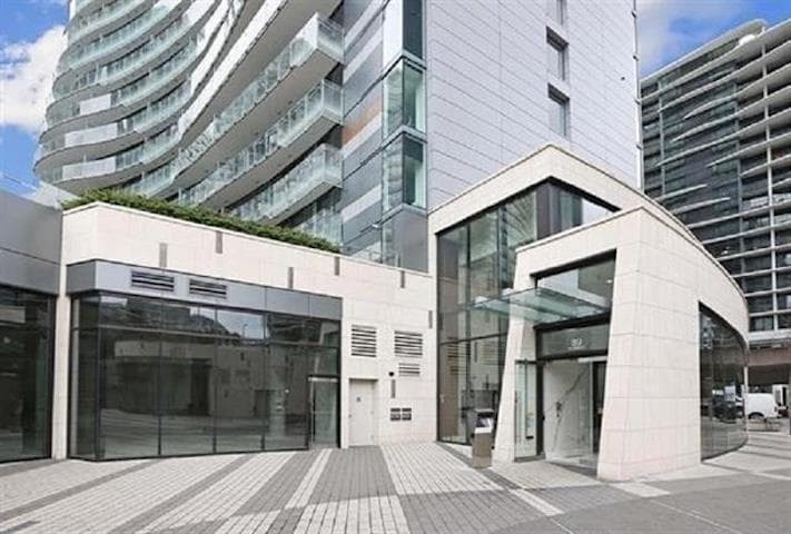 709 - 89 Nelson Street, Vancouver, V6Z 0E7 — photo 2