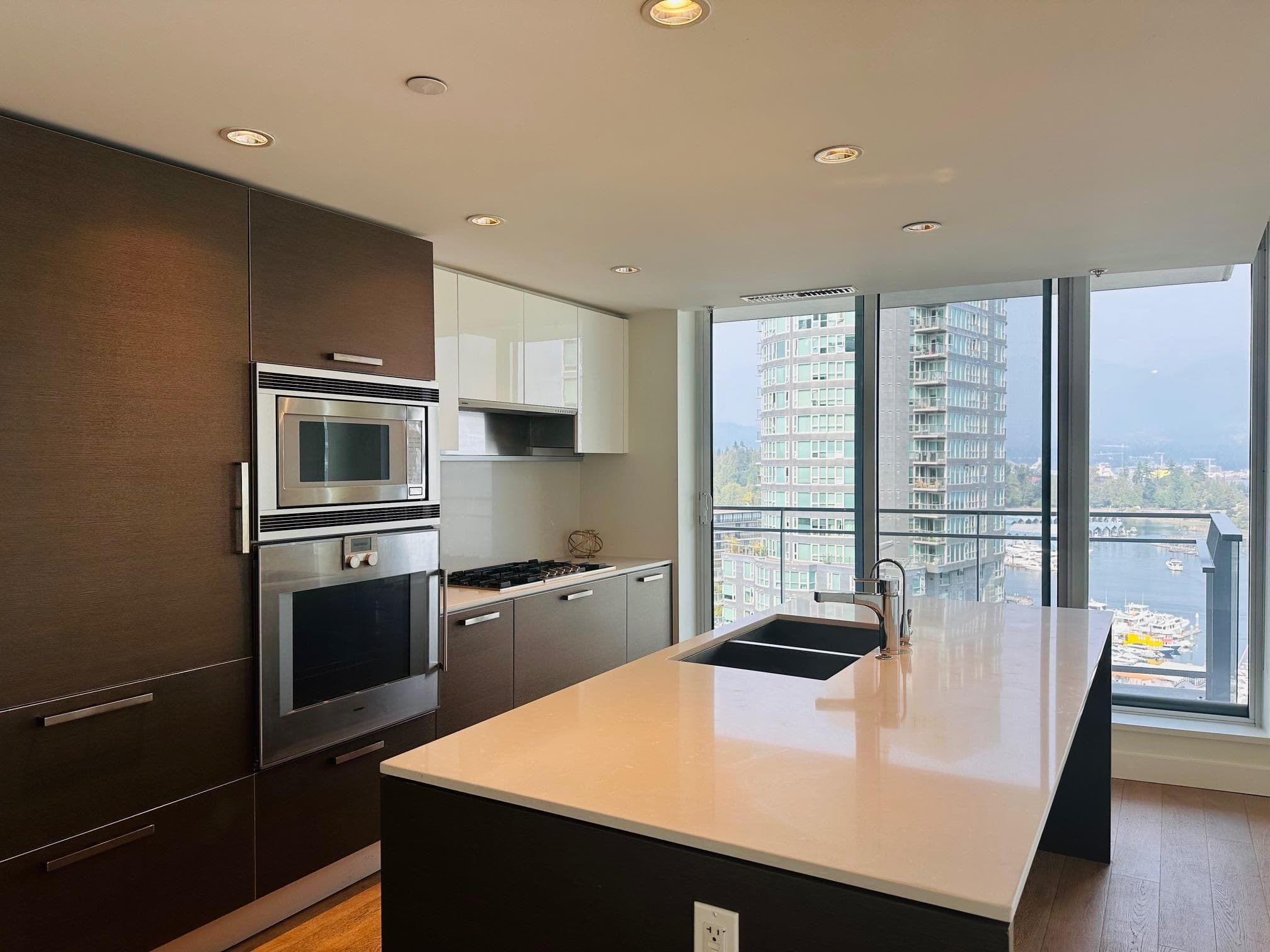 1302 - 1499 W Pender Street, Vancouver, V6G 0A7 — photo 5