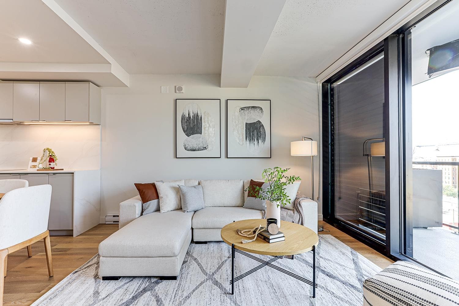 903 - 239 Keefer Street, Vancouver, V6A 1X6 — photo 3