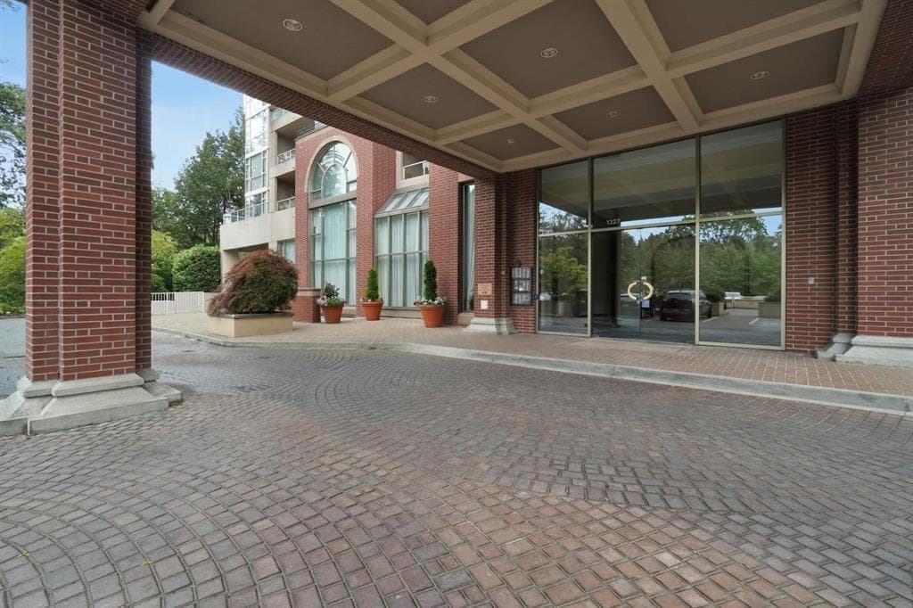 205 - 1327 E Keith Road, North Vancouver, V7J 3T5 — photo 5