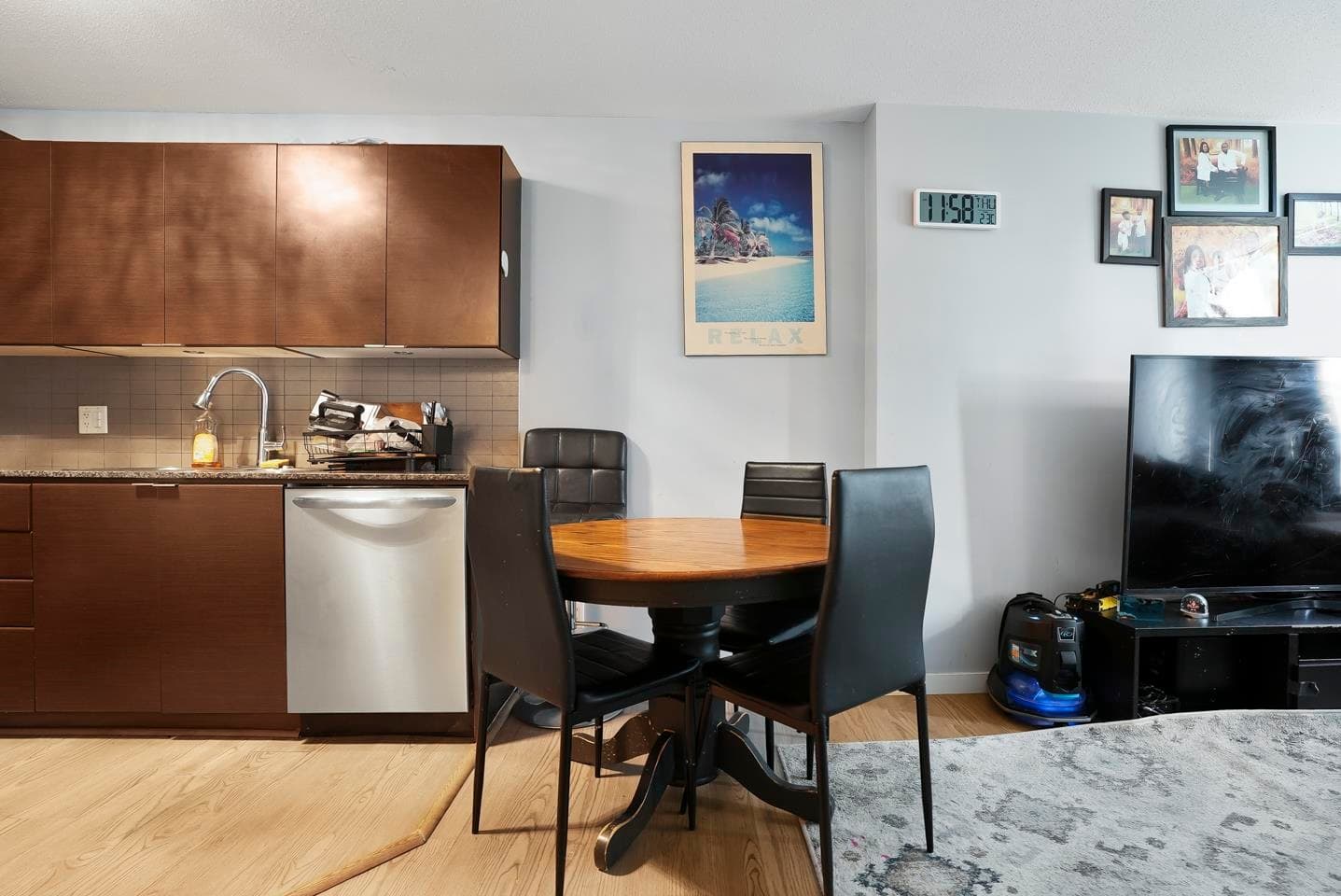 501 - 13618 100 Avenue, Surrey, V3T 0A8 — photo 5