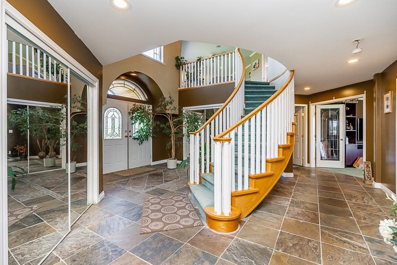 13795 Hale Road, Pitt Meadows, V3Y 1Z1 — photo 2