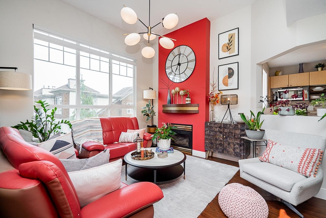 403 - 10188 155 Street, Surrey, V3R 0R6 — photo 1