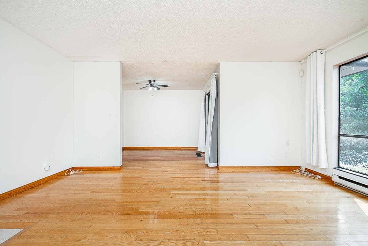 10570 Holly Park Lane, Surrey, V3R 6X9 — photo 4