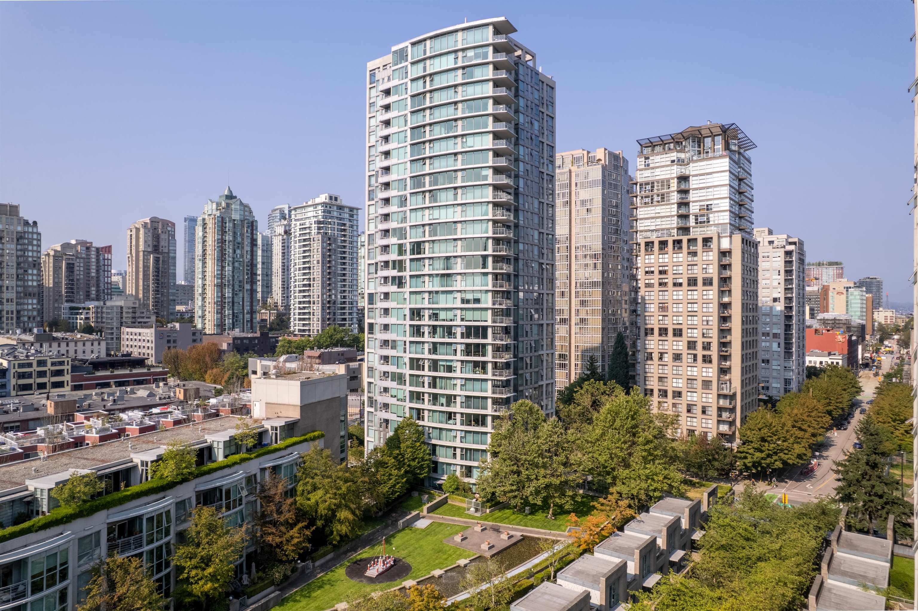 1203 - 1008 Cambie Street, Vancouver, V6B 6J7 — photo 2