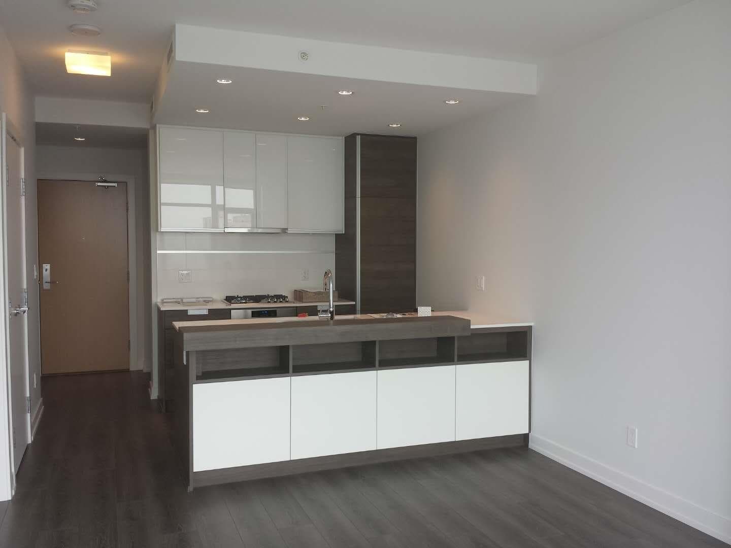 19xx - 4688 Kingsway, Burnaby, V5H 0E9 — photo 1