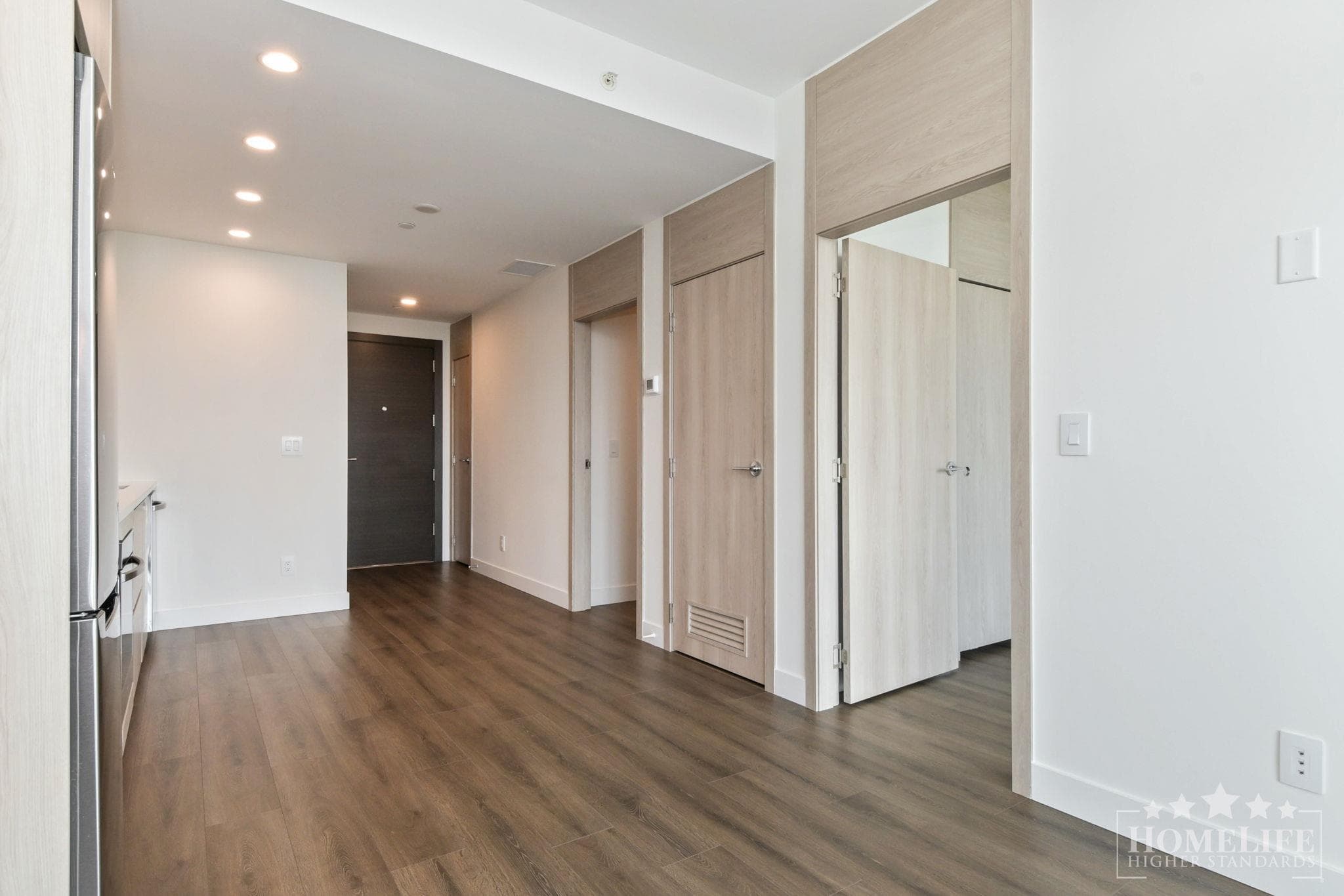 1903 - 10750 135a Street, Surrey, V3T 0V4 — photo 5