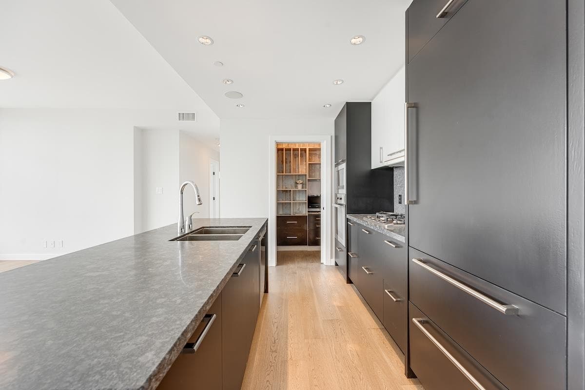 4502 - 1372 Seymour Street, Vancouver, V6B 0L1 — photo 2