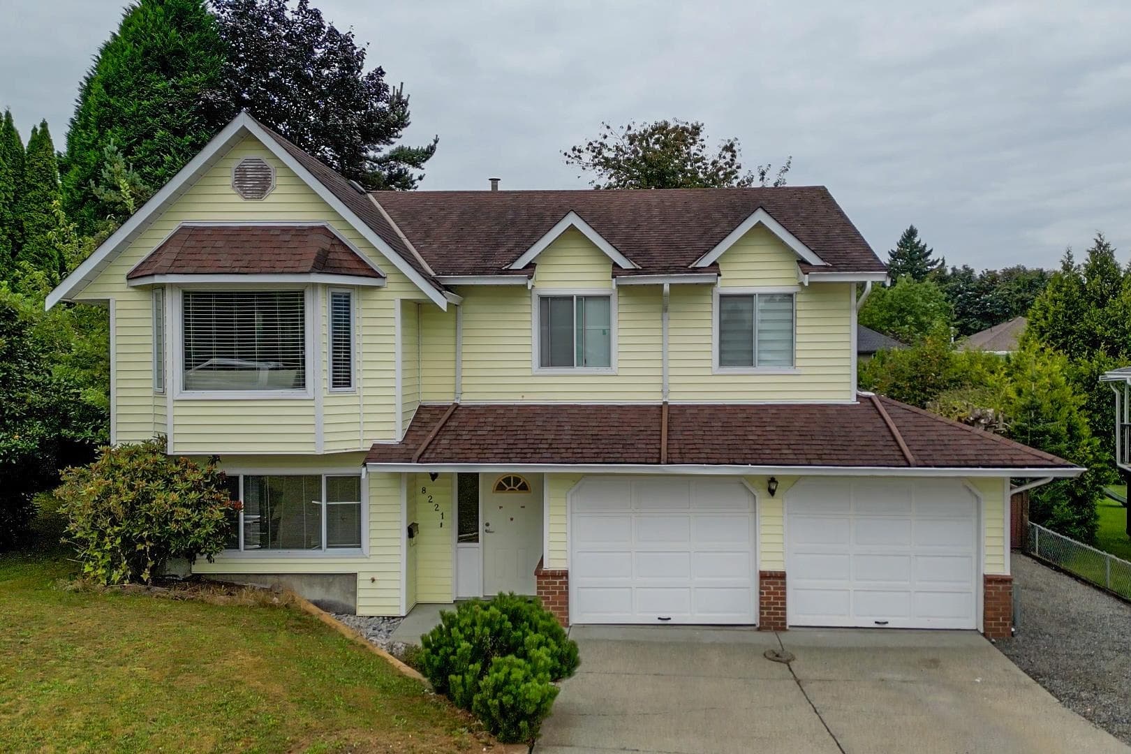 8221 Miller Crescent, Mission