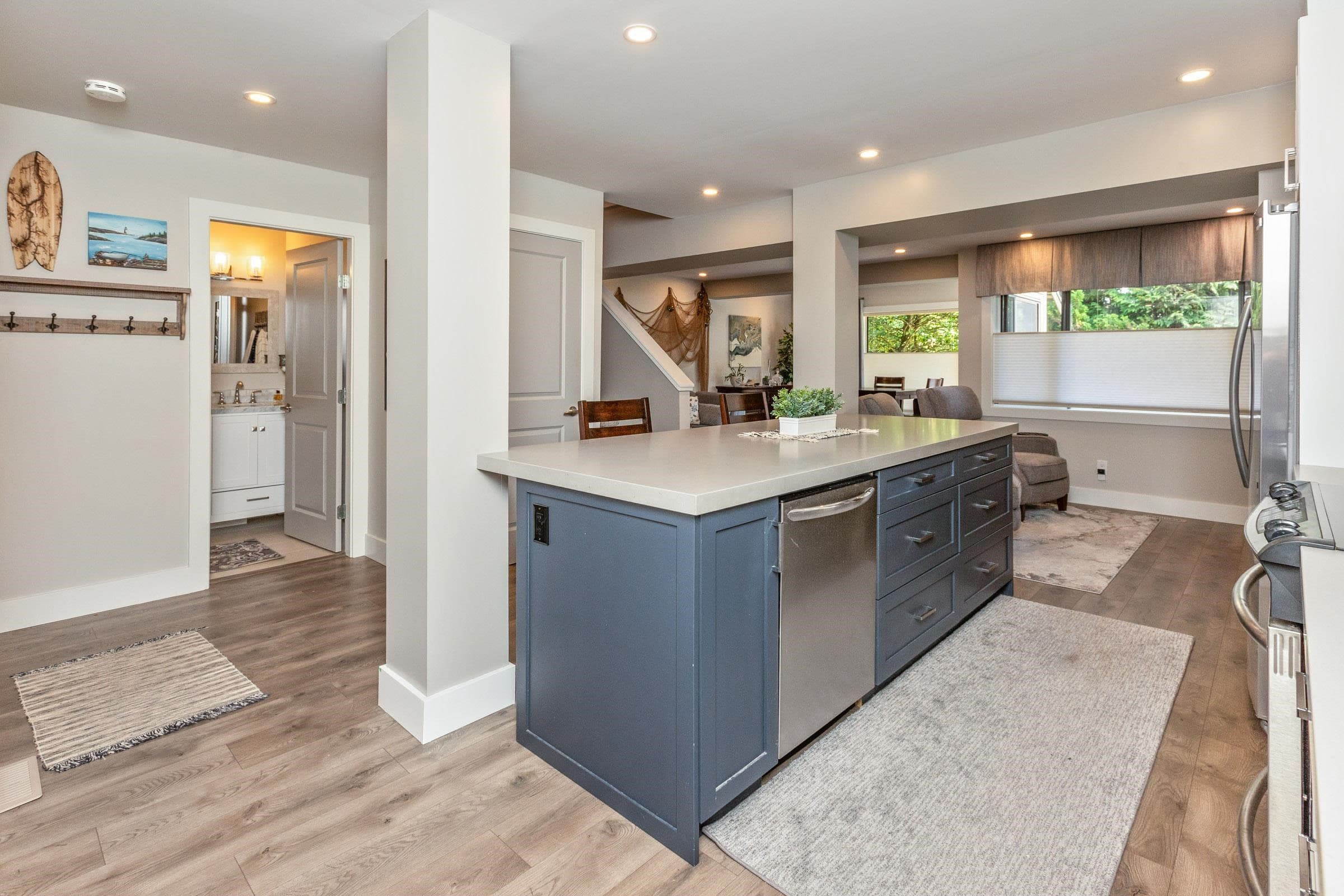 15804 Mcbeth Road, Surrey, V4A 5X3 — photo 3