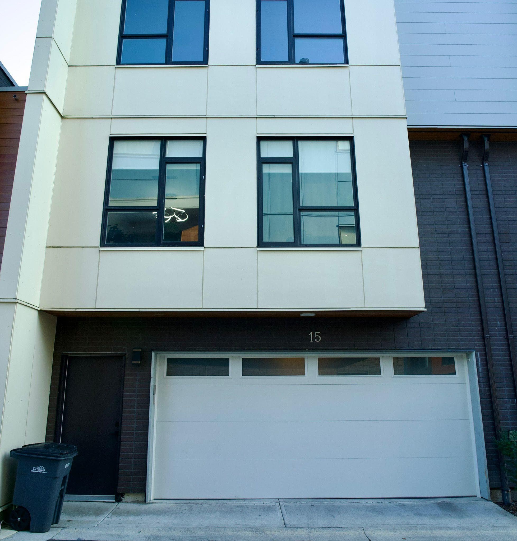 15 - 5858 132 Street, Surrey