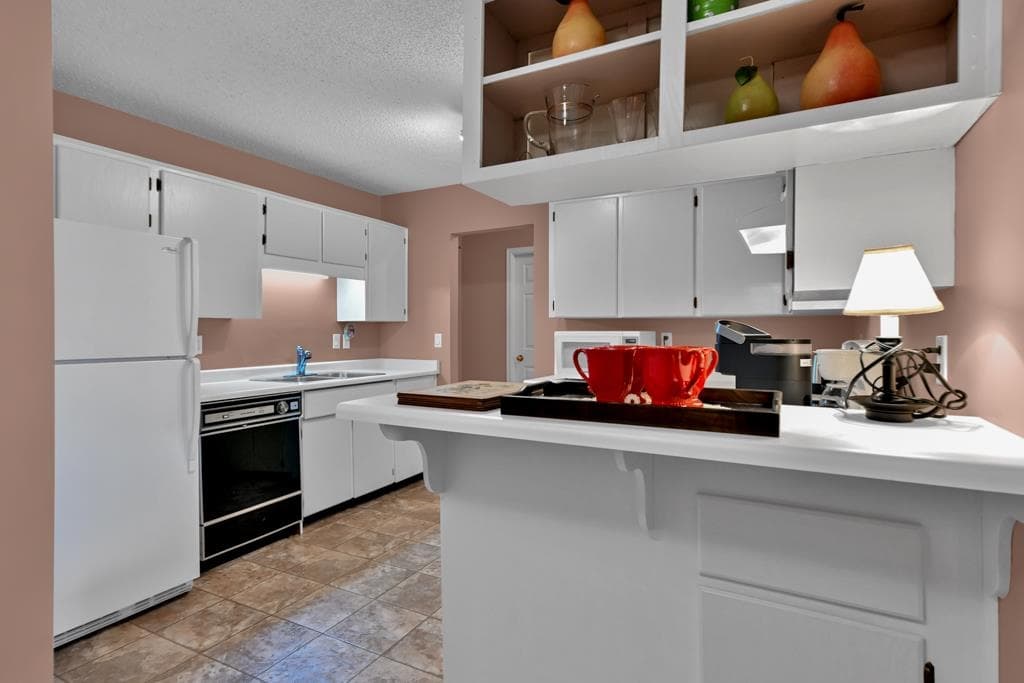 102 - 32910 Amicus Place, Abbotsford, V2S 6G9 — photo 4
