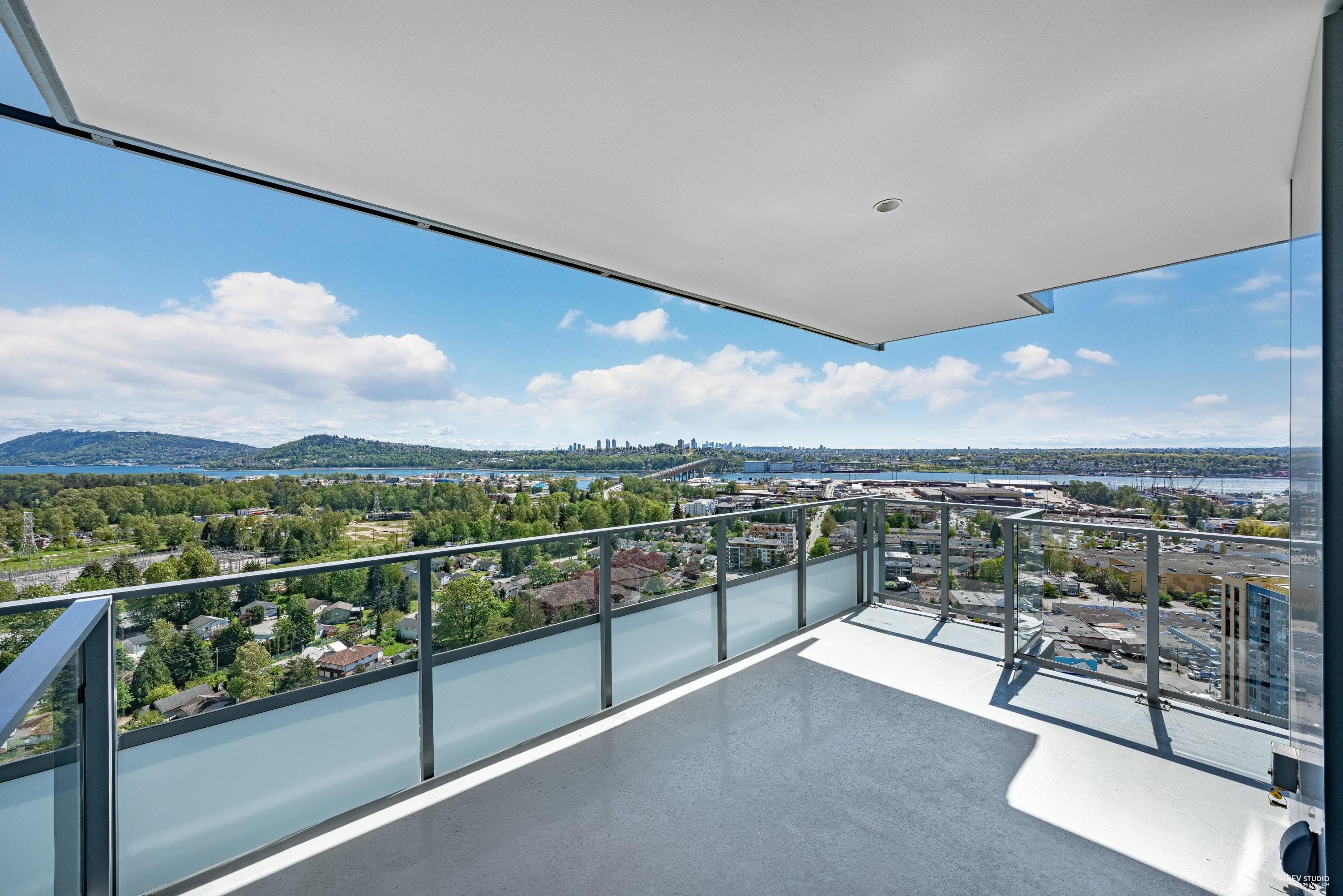 2604 - 1500 Fern Street, North Vancouver, V7J 0E6 — photo 5