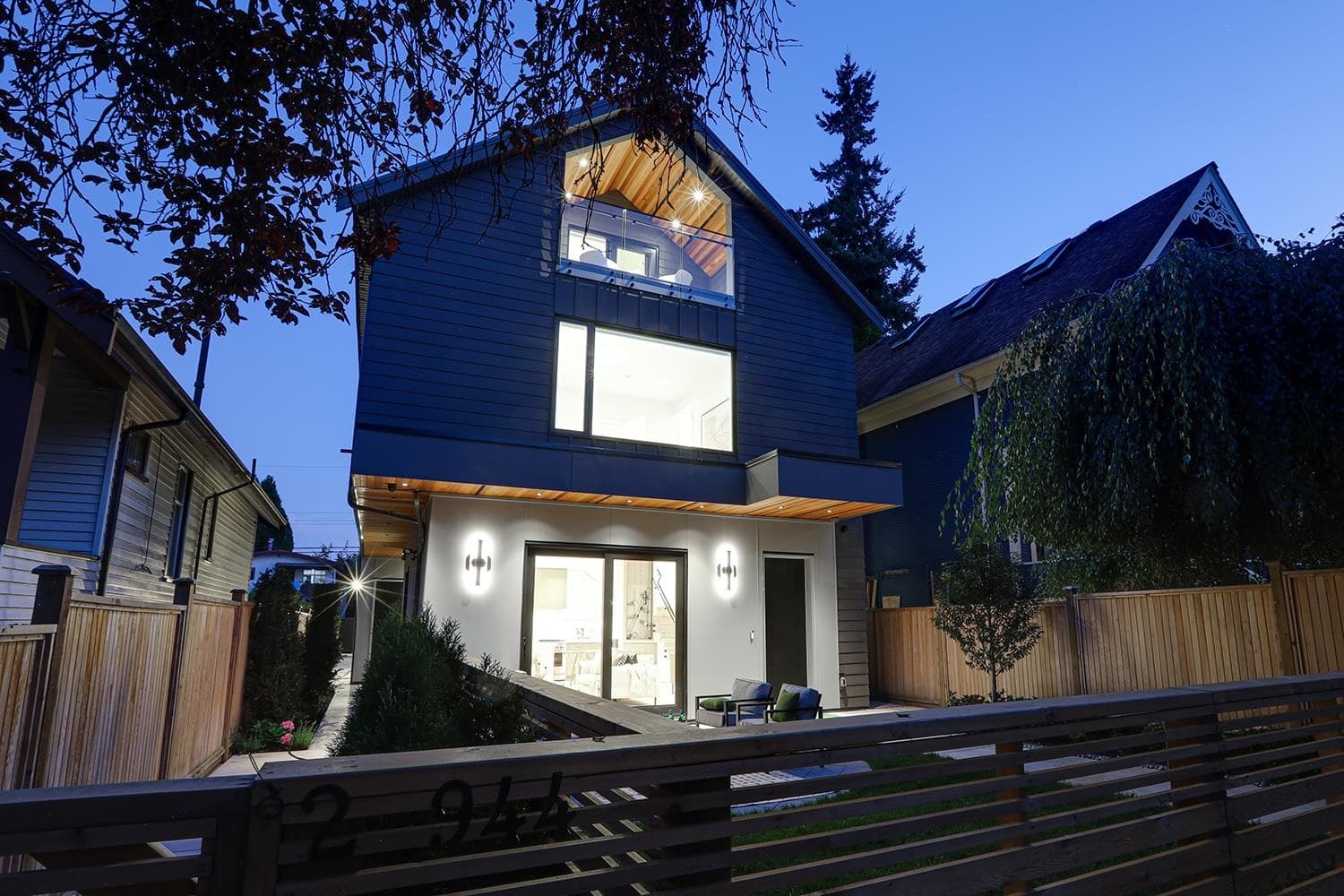 1 - 944 E 13 Avenue, Vancouver