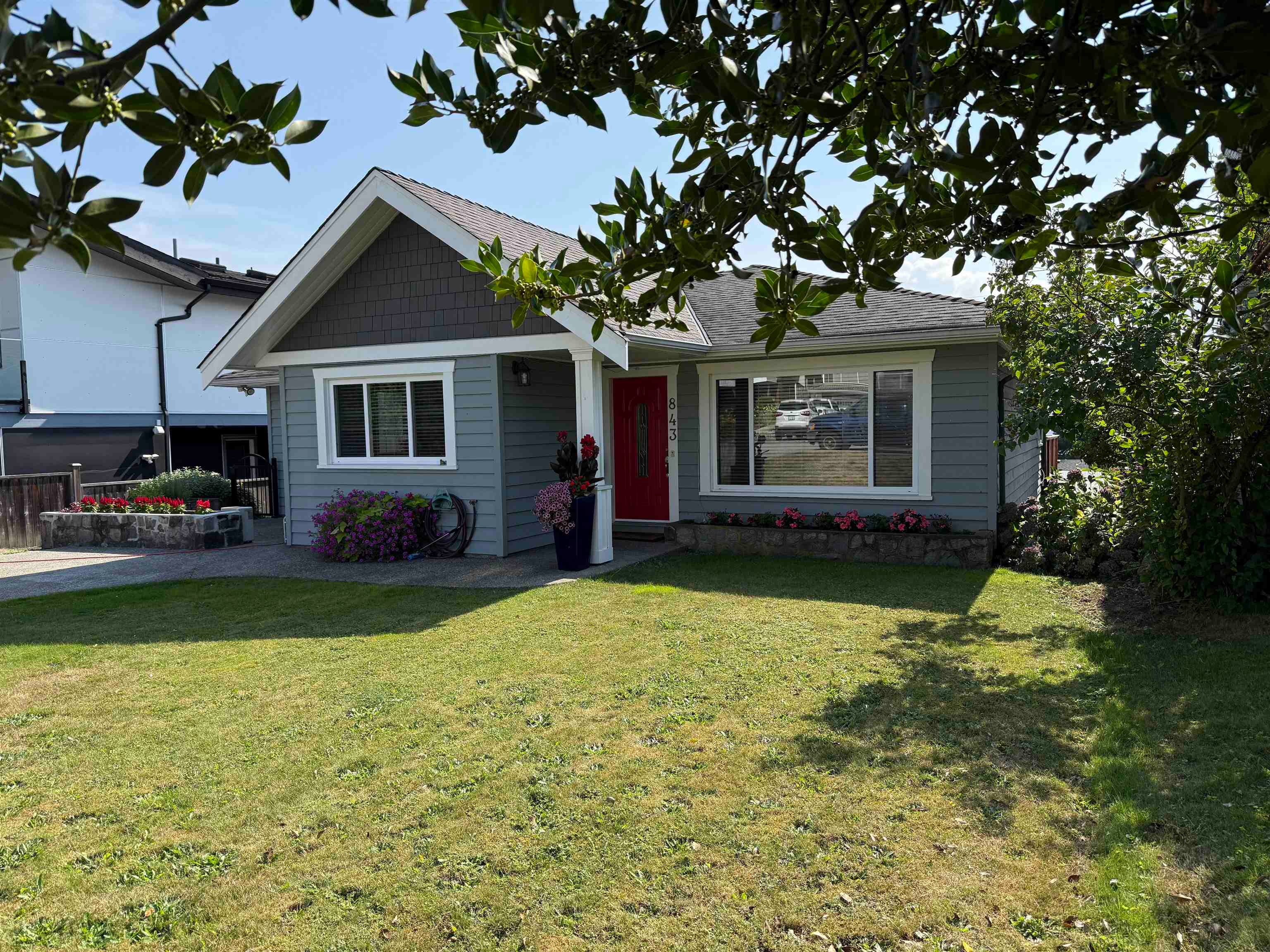 843 Whitchurch Street, North Vancouver