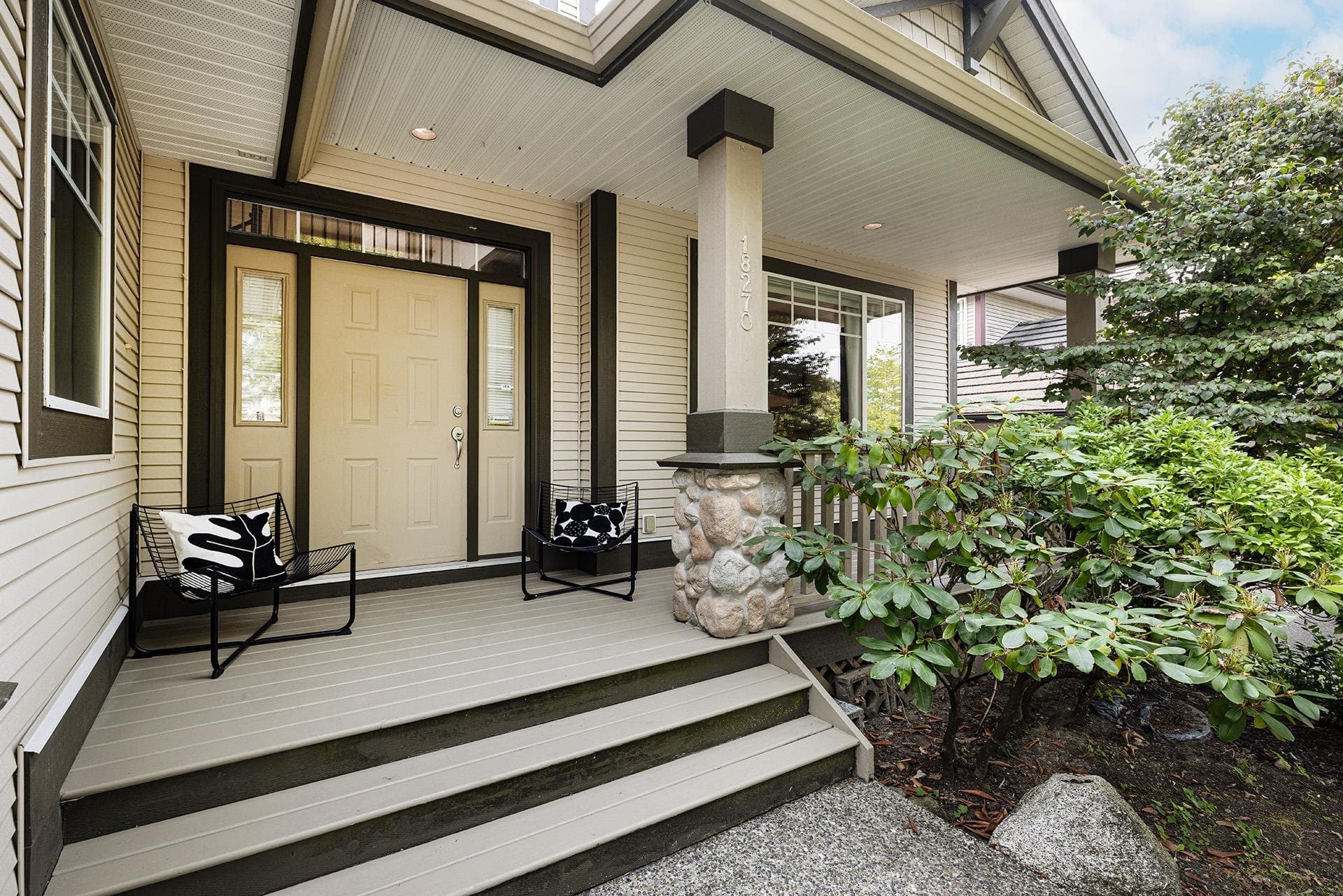 18270 Claytonwood Crescent, Surrey, V3S 0M3 — photo 3