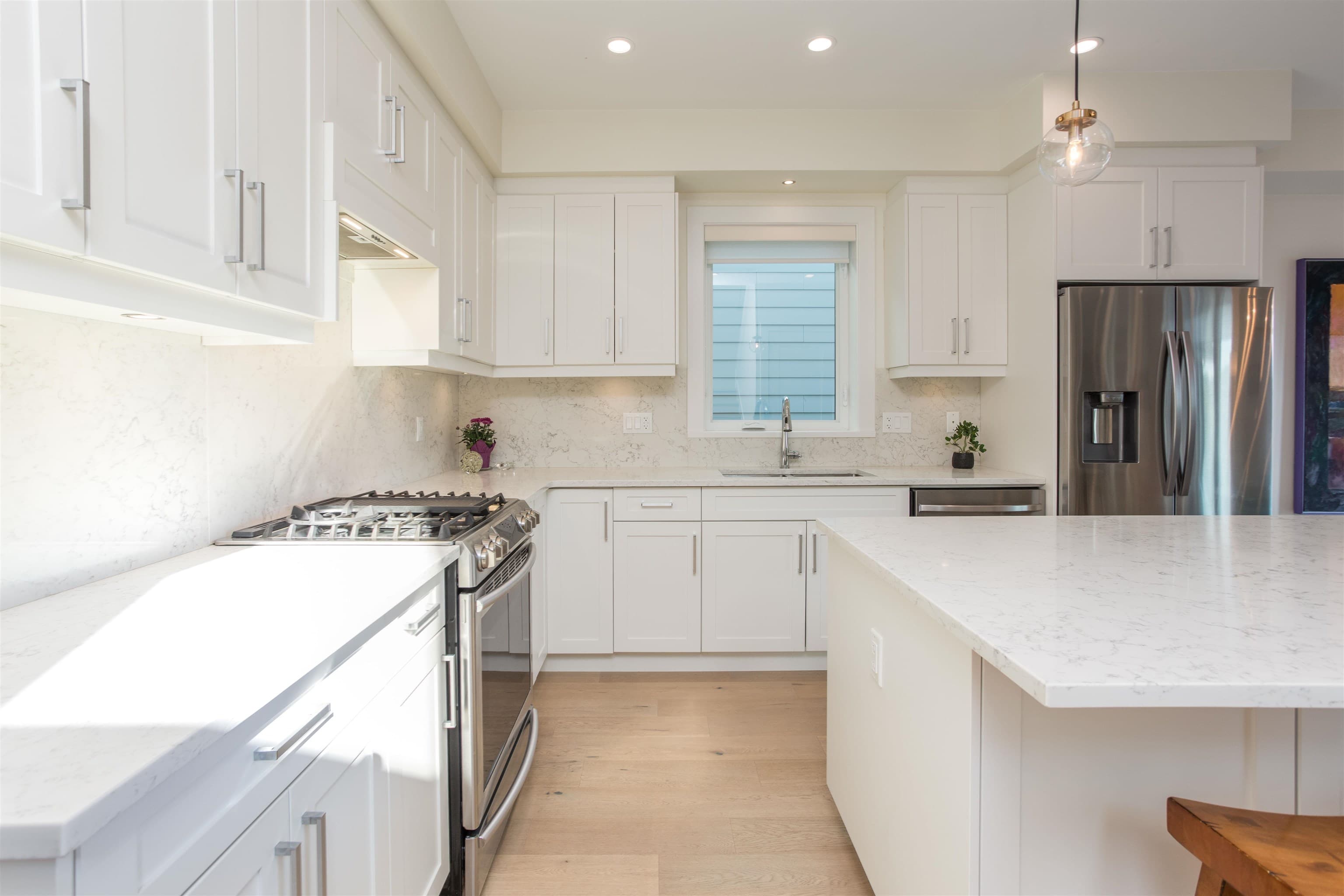 341 E 13th Street, North Vancouver, V7L 2L8 — photo 4