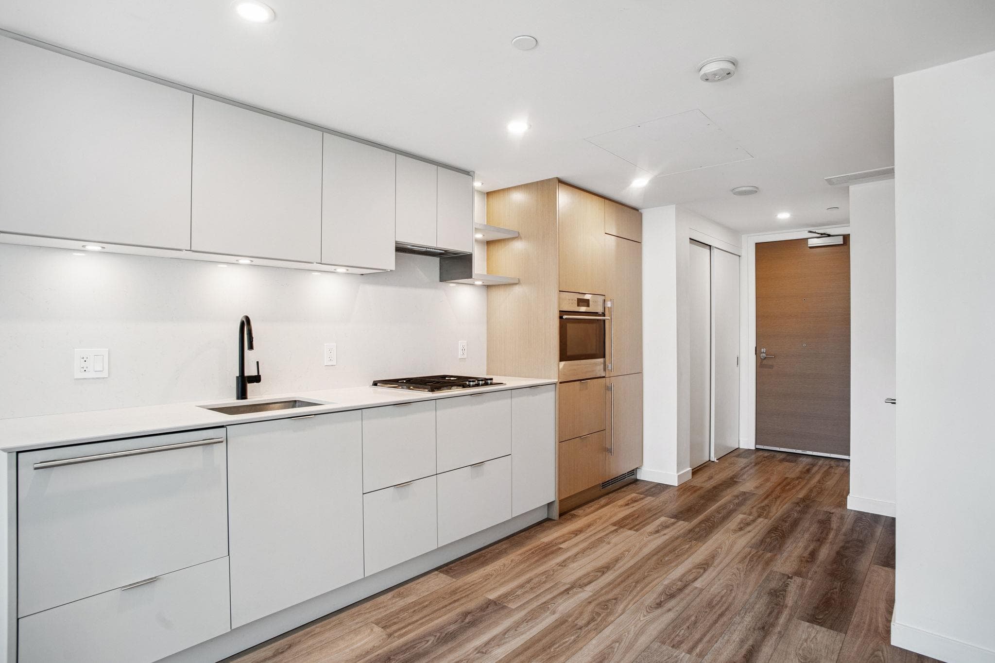 401 - 210 E 5th Avenue, Vancouver, V5T 0K1 — photo 3