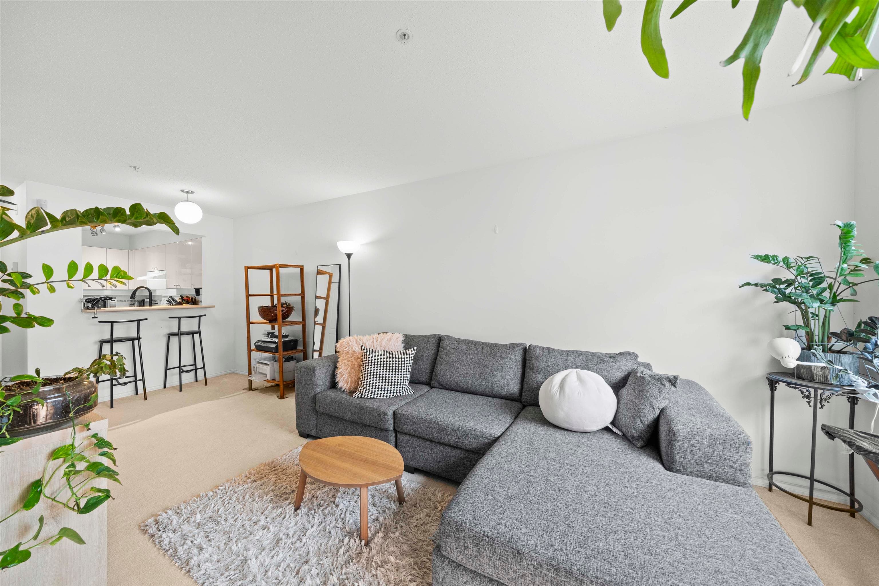 347 - 5888 Dover Crescent, Richmond, V7C 5R9 — photo 4