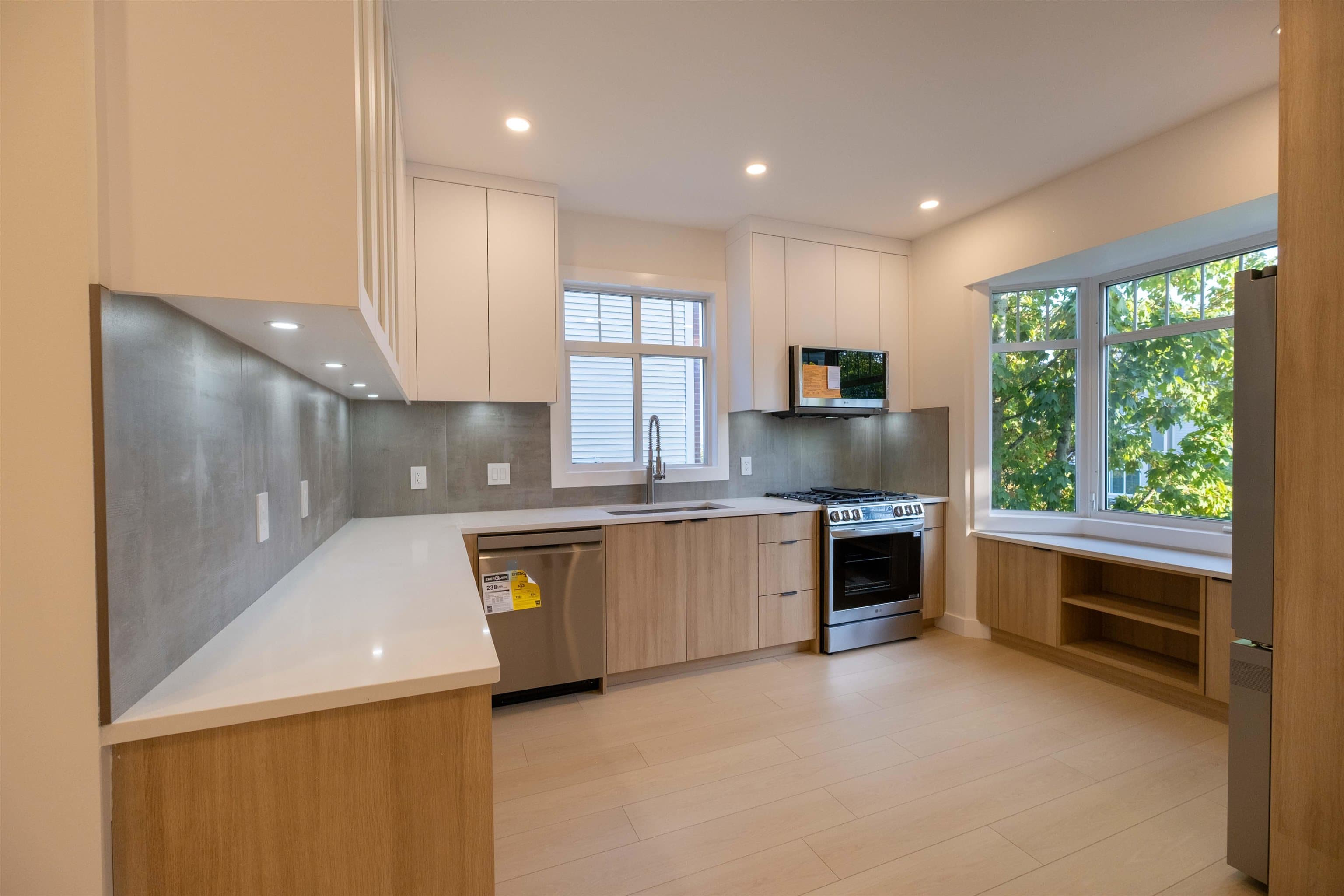 5 - 19551 66 Avenue, Surrey, V4N 0Z5 — photo 3