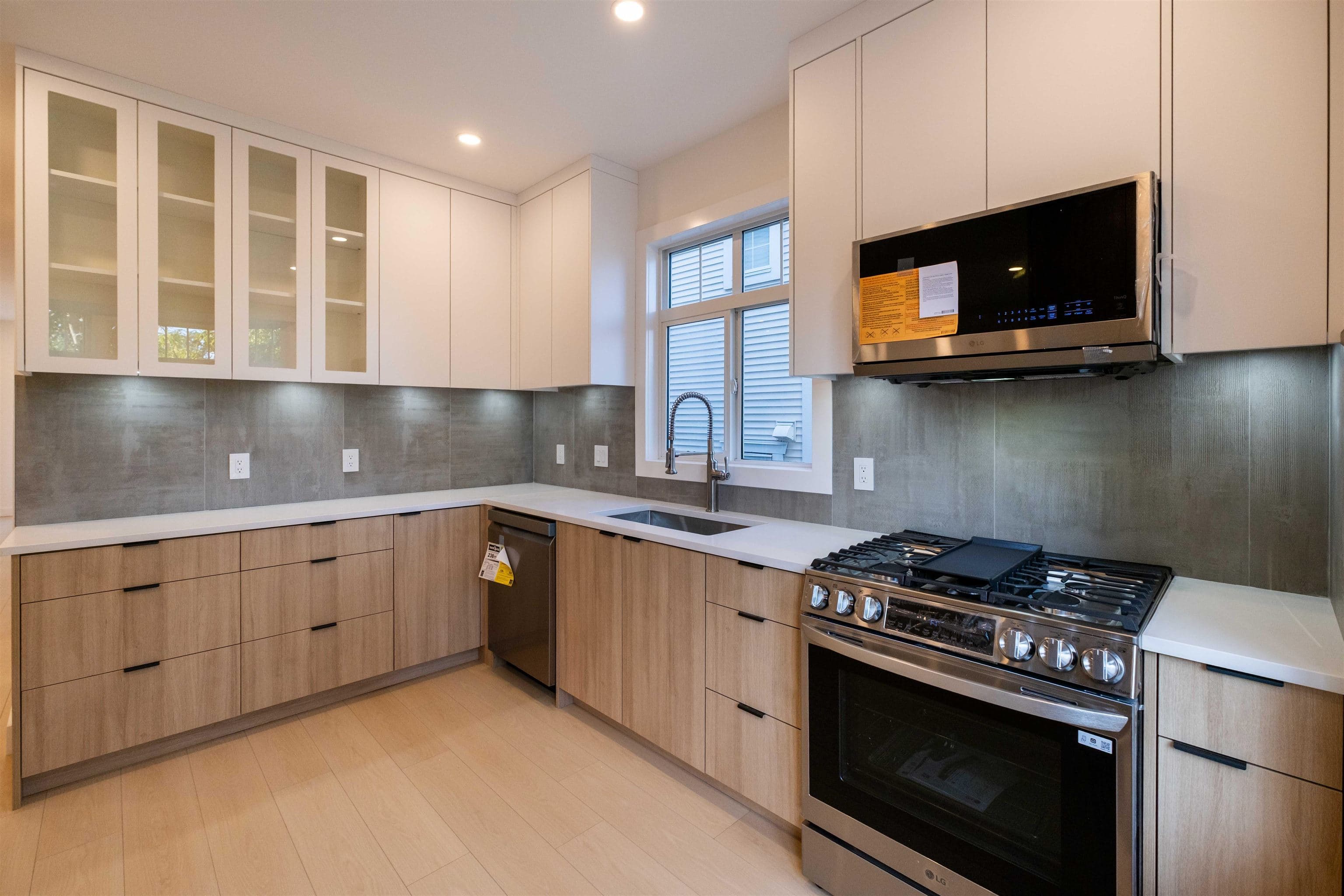 5 - 19551 66 Avenue, Surrey