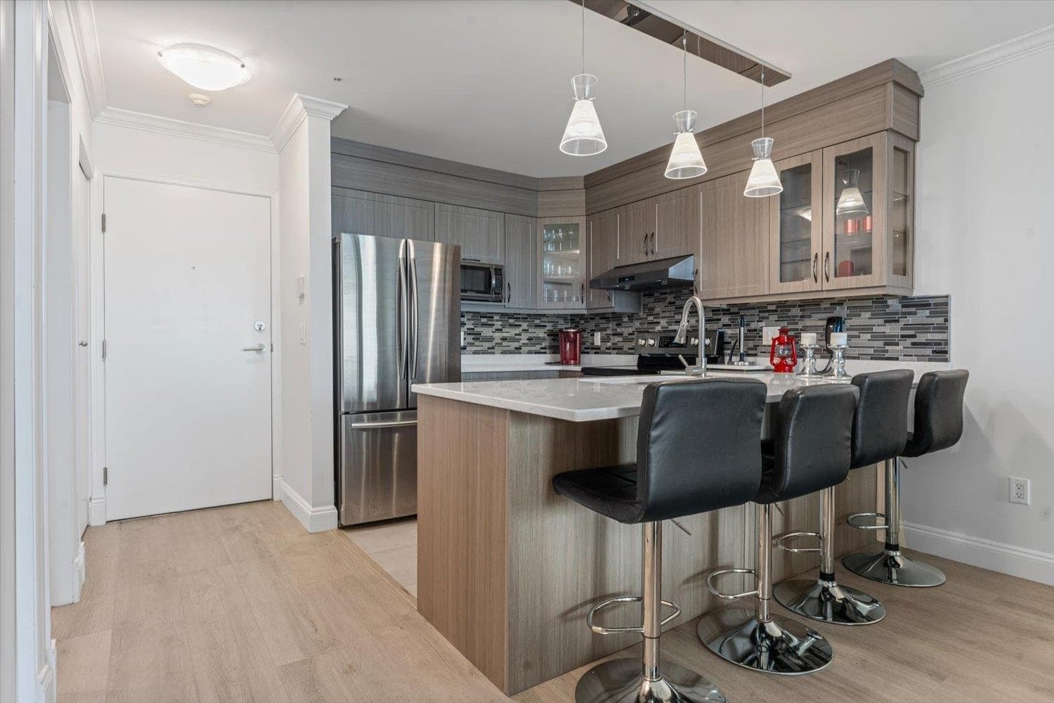316 - 378 Esplanade Avenue, Harrison Hot Springs, V0M 1A3 — photo 4