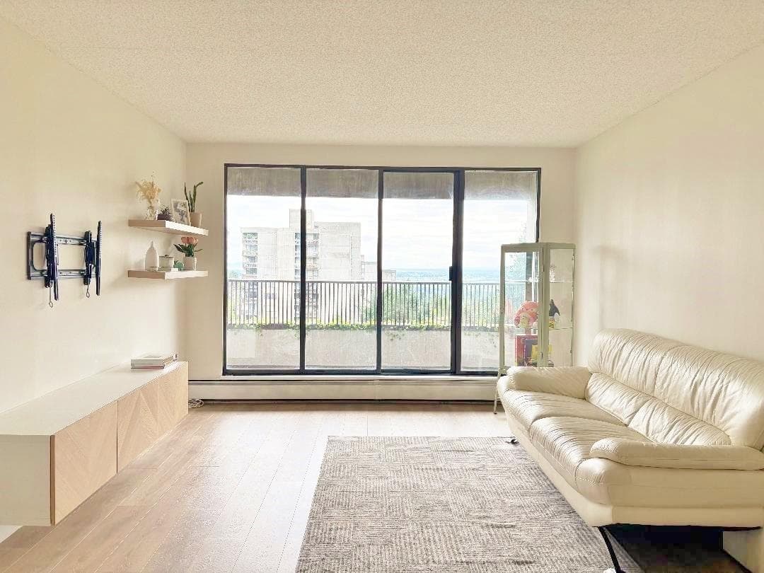 1006 - 4194 Maywood Street, Burnaby, V5H 4E9 — photo 3