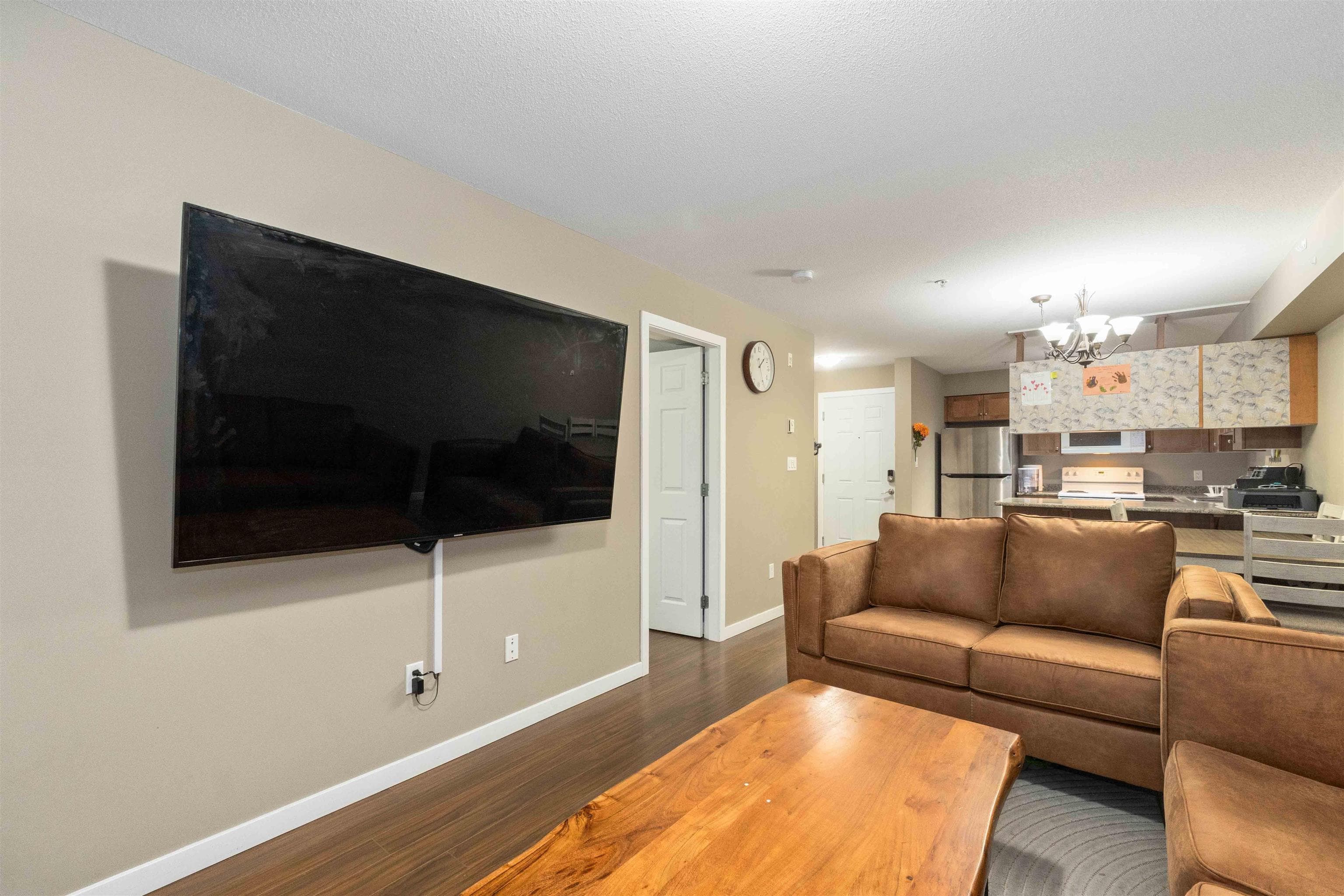 101 - 33960 Old Yale Road, Abbotsford, V2S 2J9 — photo 3
