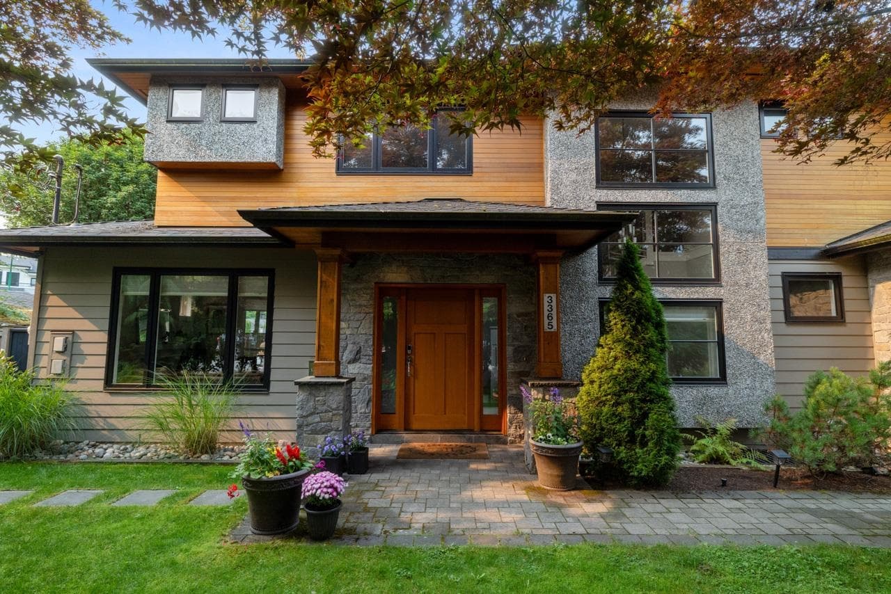 3365 Edgemont Boulevard, North Vancouver, V7R 2P4 — photo 1