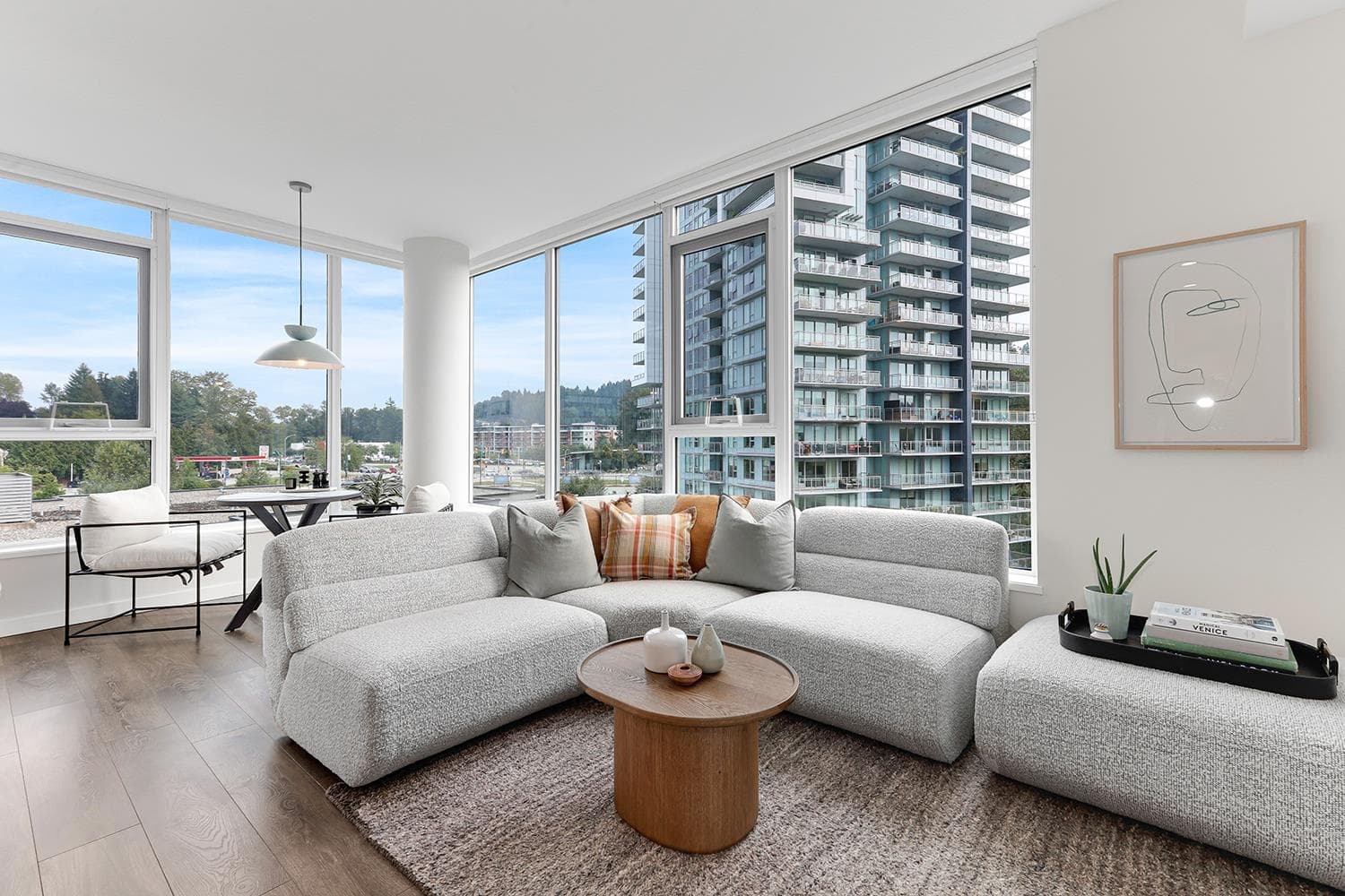 804 - 305 Morrissey Road, Port Moody, V3H 0M3 — photo 2