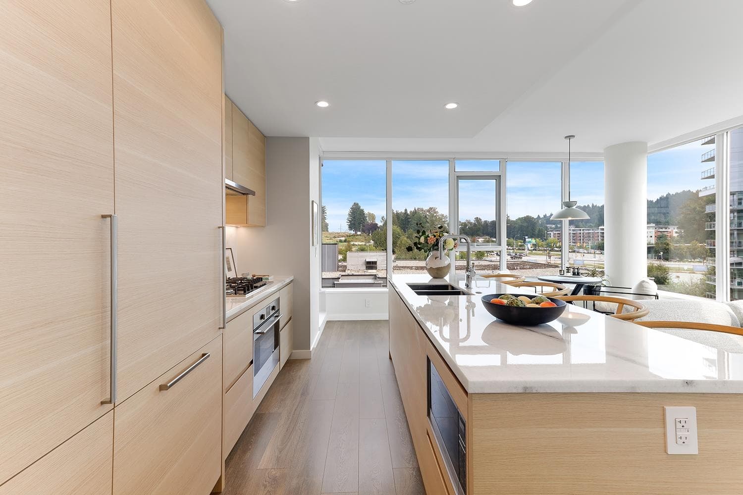 804 - 305 Morrissey Road, Port Moody, V3H 0M3 — photo 1