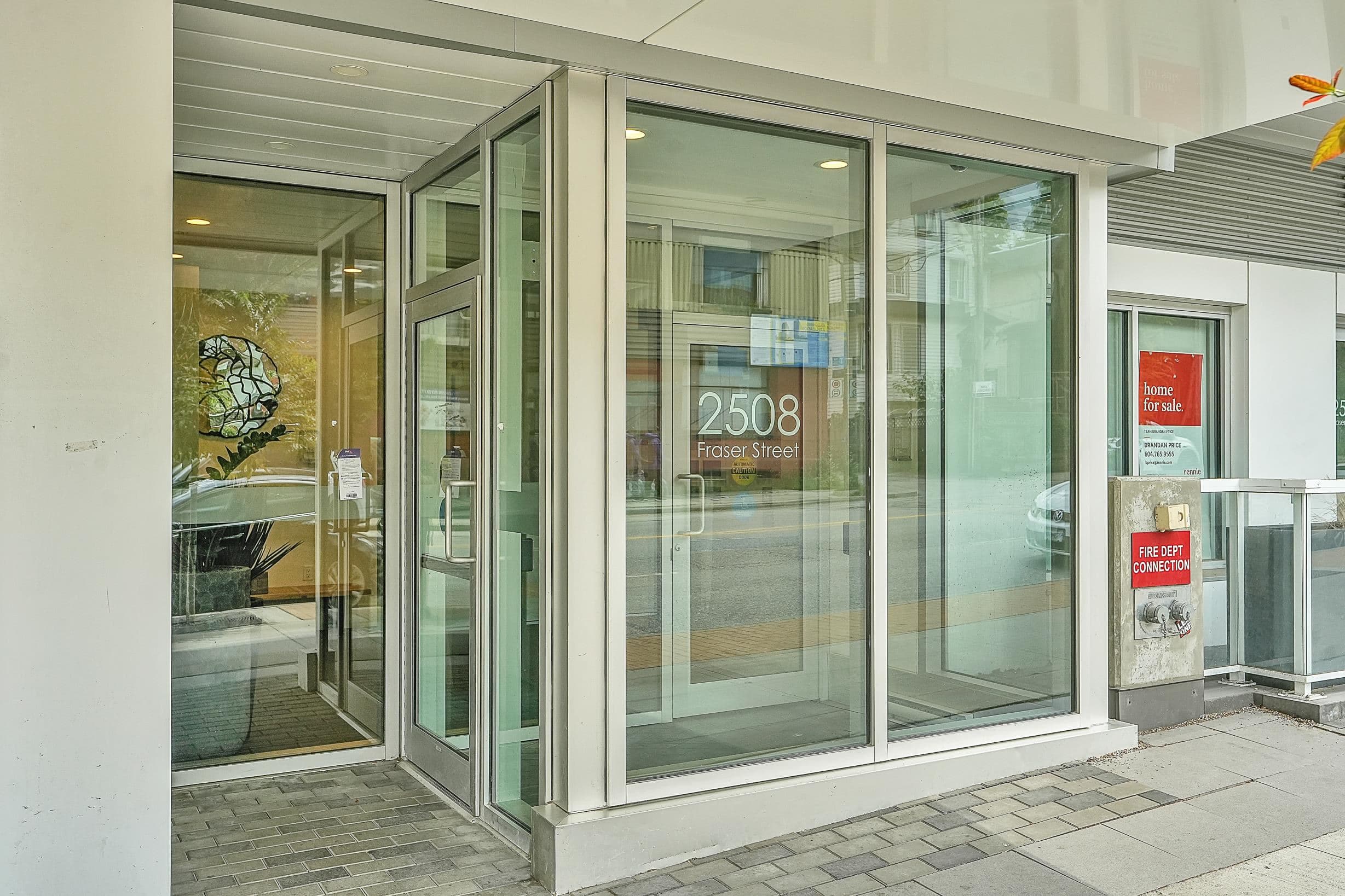 210 - 2508 Fraser Street, Vancouver, V5T 3V4 — photo 1