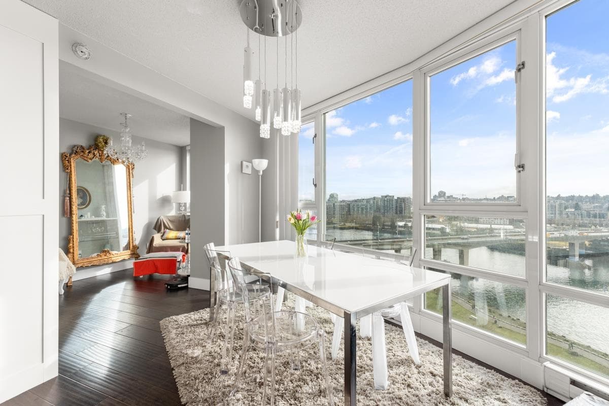 1606 - 1033 Marinaside Crescent, Vancouver, V6Z 3A3 — photo 5