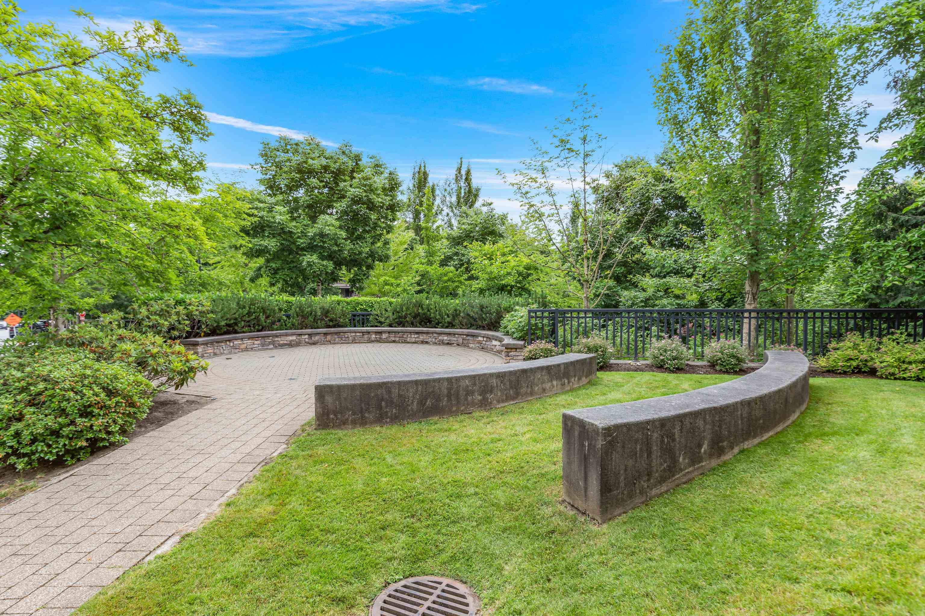 305 - 3156 Dayanee Springs Boulevard, Coquitlam, V3E 0B7 — photo 3