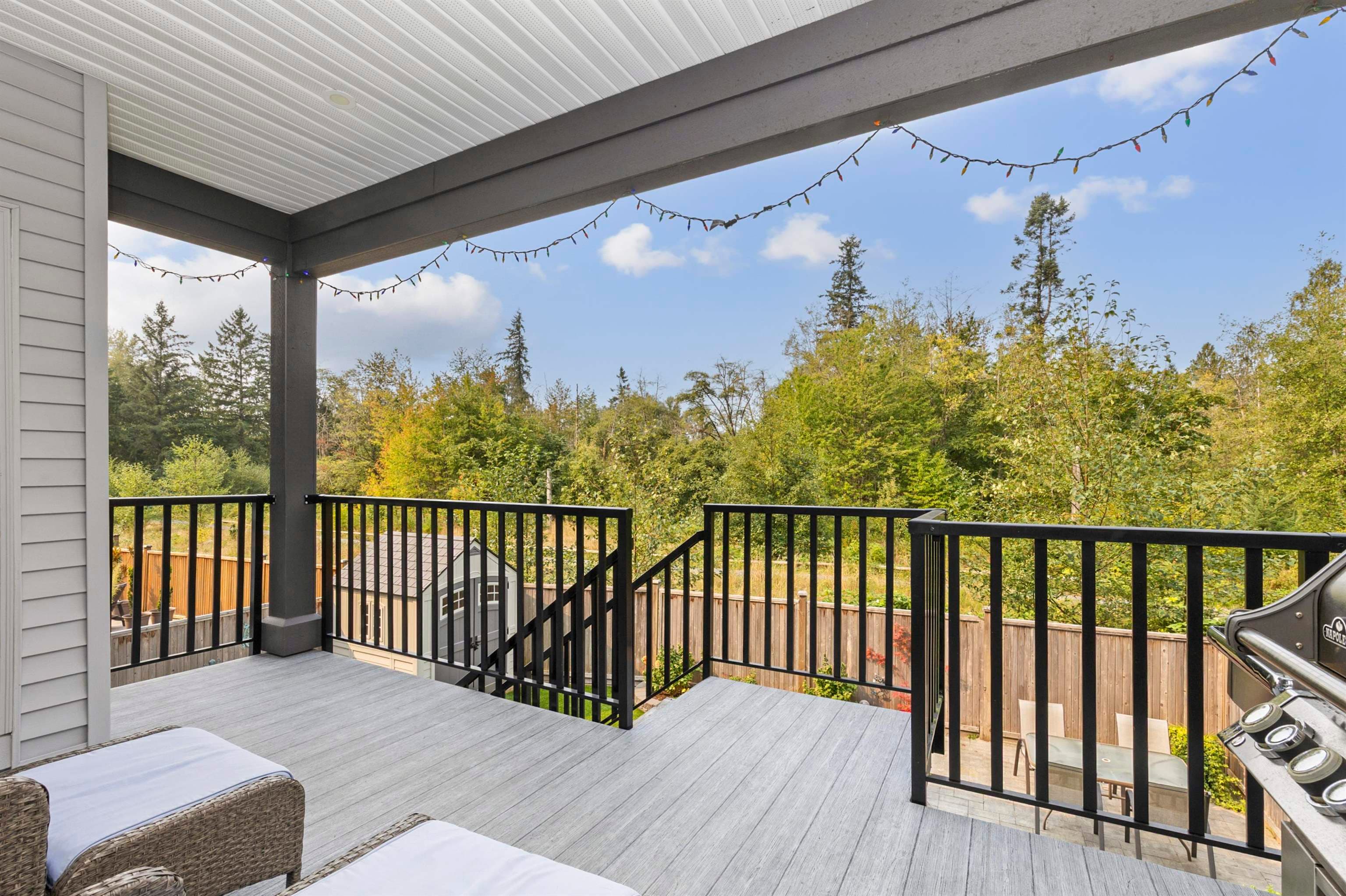 11133 241a Street, Maple Ridge, V2W 0J6 — photo 2