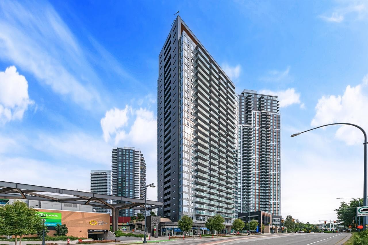 1501 - 13655 Fraser Highway, Surrey, V3T 2V6 — photo 1