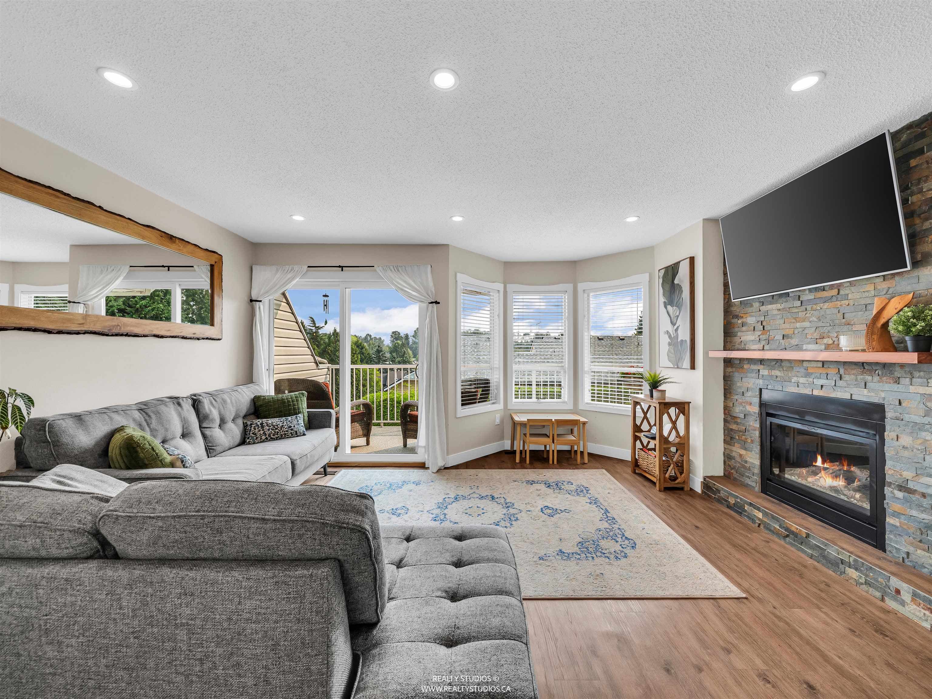 405 - 1176 Falcon Drive, Coquitlam